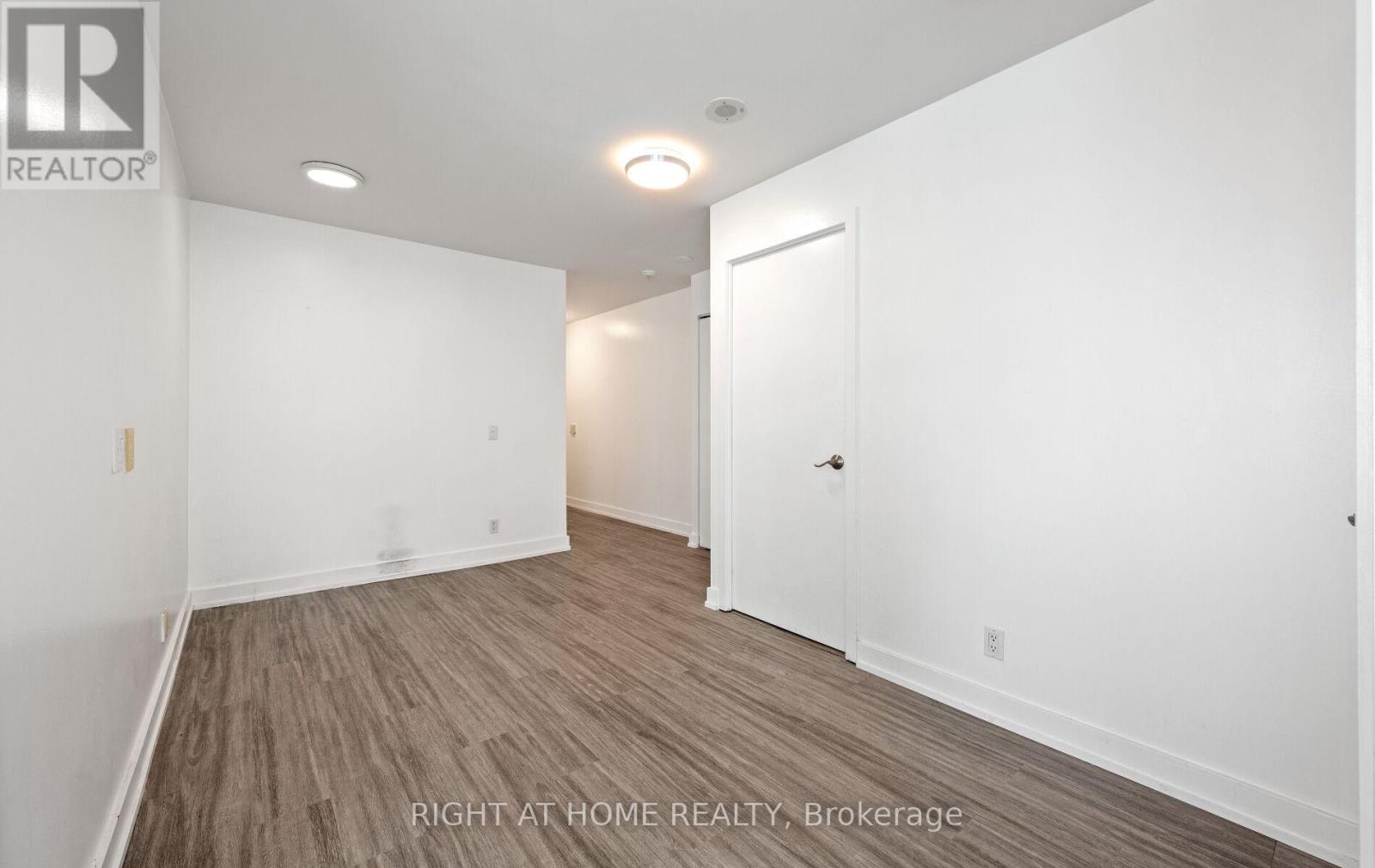 803 - 373 Front Street W, Toronto, Ontario  M5V 3R7 - Photo 12 - C13091854
