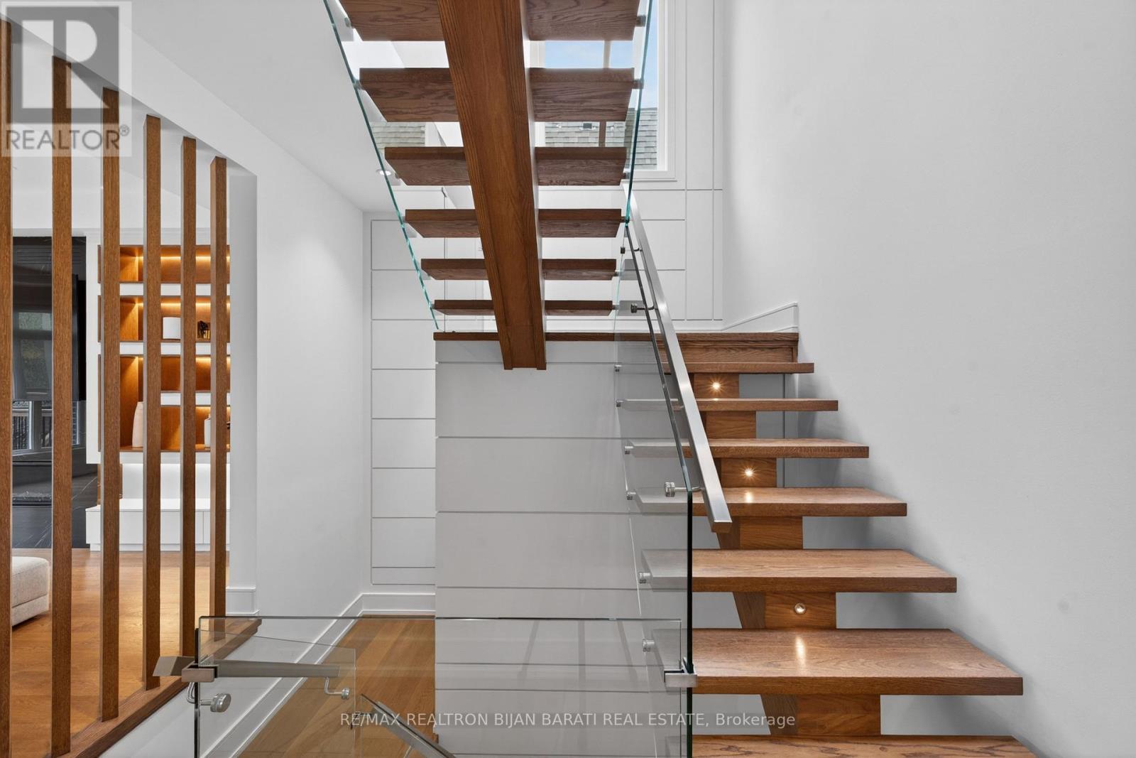 23 Terrace Avenue, Toronto, Ontario  M2R 1E8 - Photo 23 - C13091916