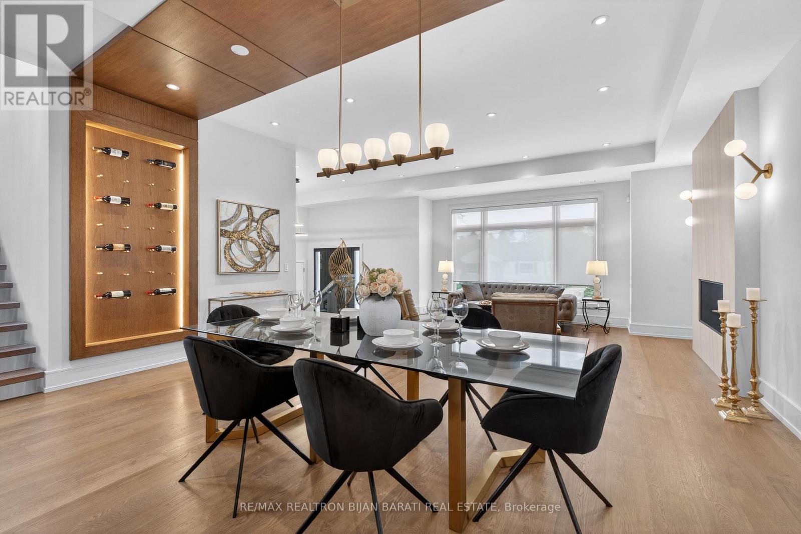 23 Terrace Avenue, Toronto, Ontario  M2R 1E8 - Photo 4 - C13091916