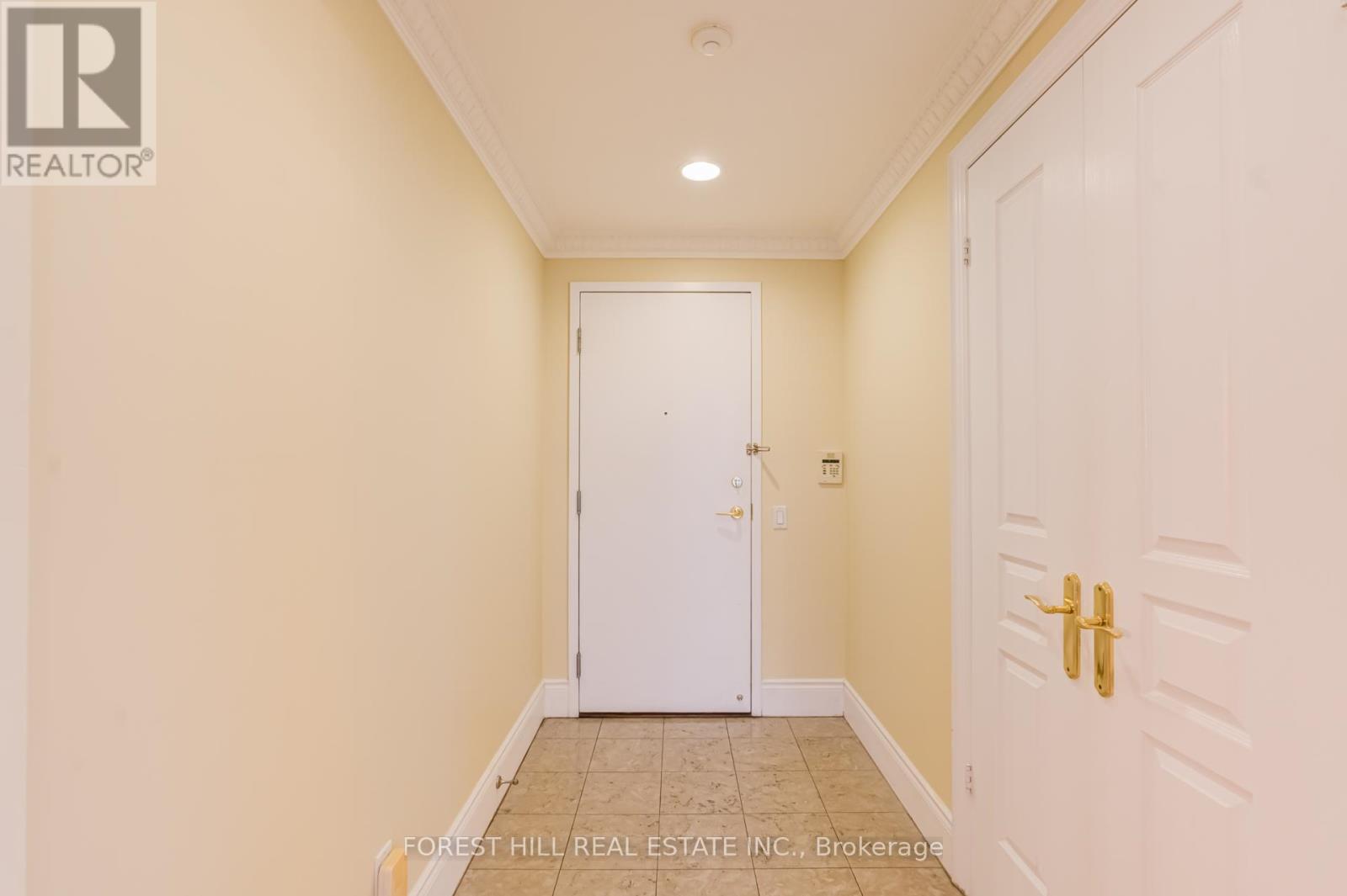 2305 - 5 Northtown Way, Toronto, Ontario  M2N 7A1 - Photo 8 - C13092018