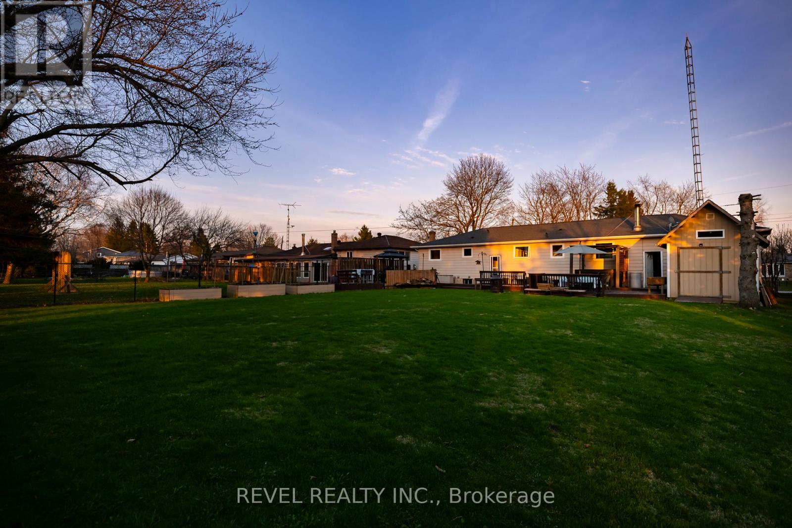 12 Victoria Boulevard, East Garafraxa, Ontario  L9W 7L6 - Photo 36 - X13051128