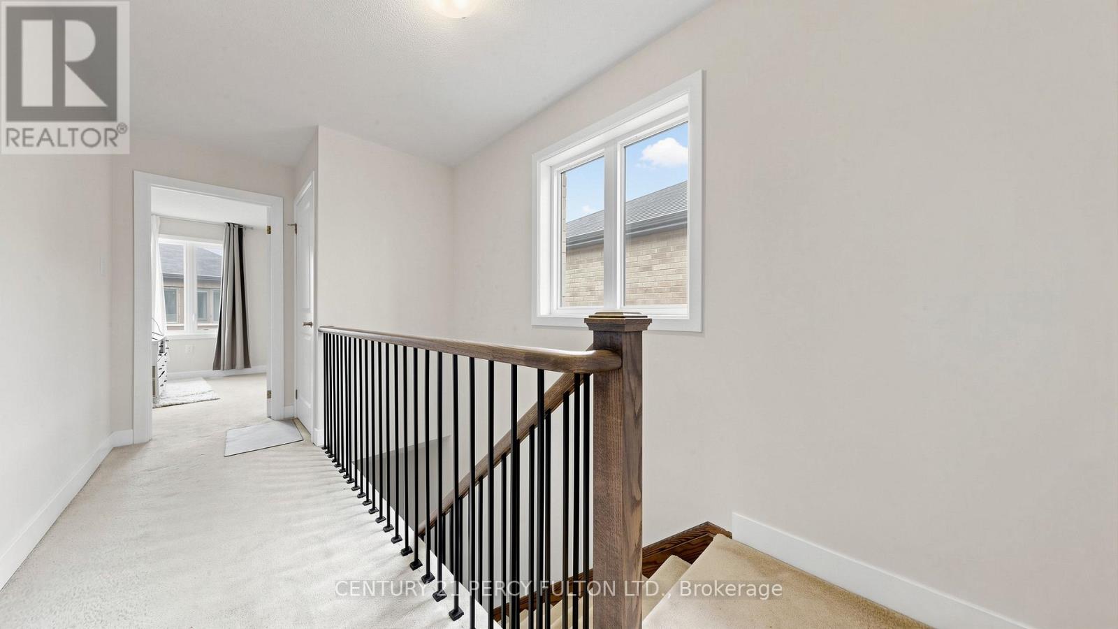 71 Donald Fleming Way, Whitby, Ontario  L1R 0N8 - Photo 15 - E13091926