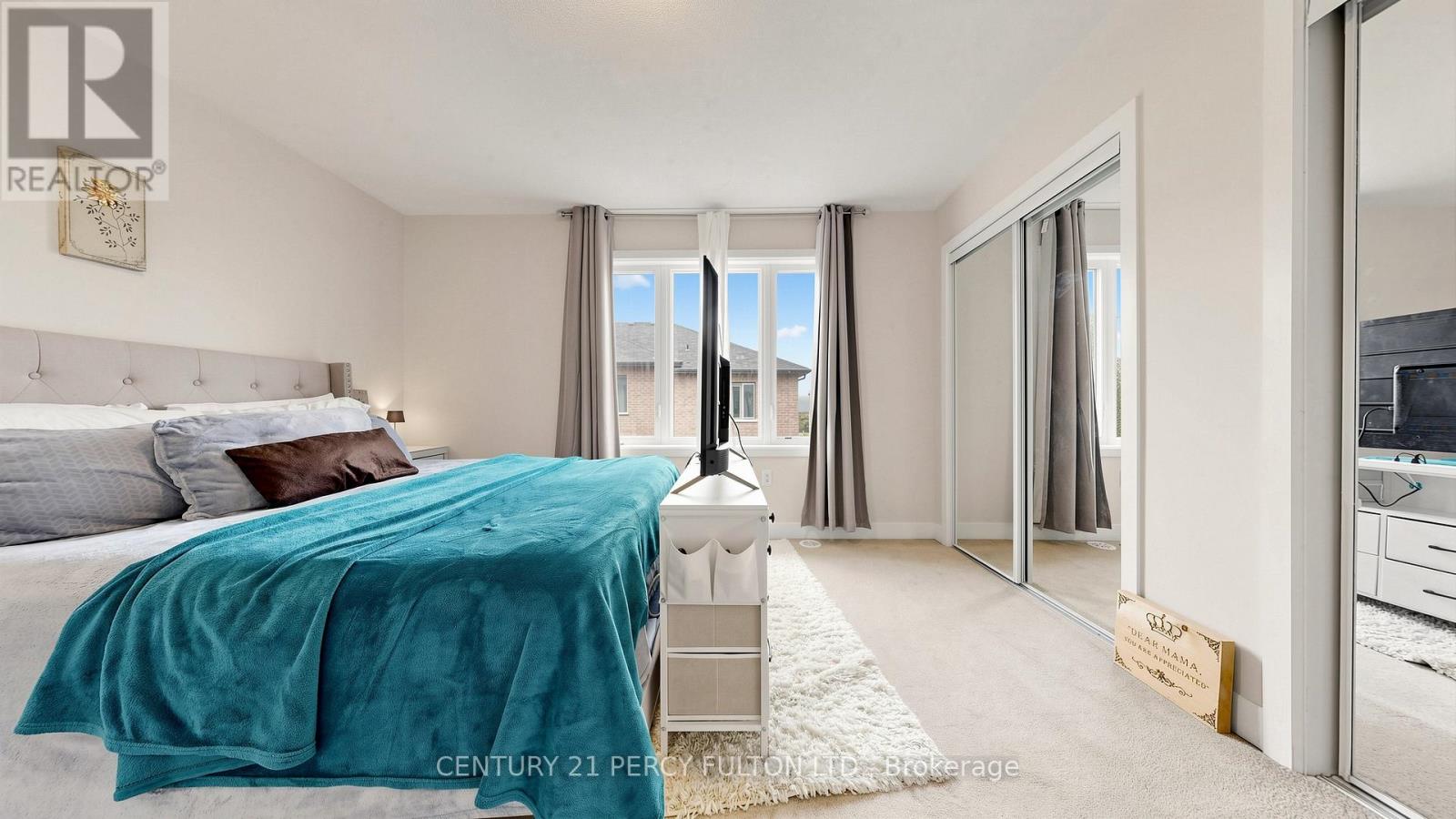 71 Donald Fleming Way, Whitby, Ontario  L1R 0N8 - Photo 17 - E13091926