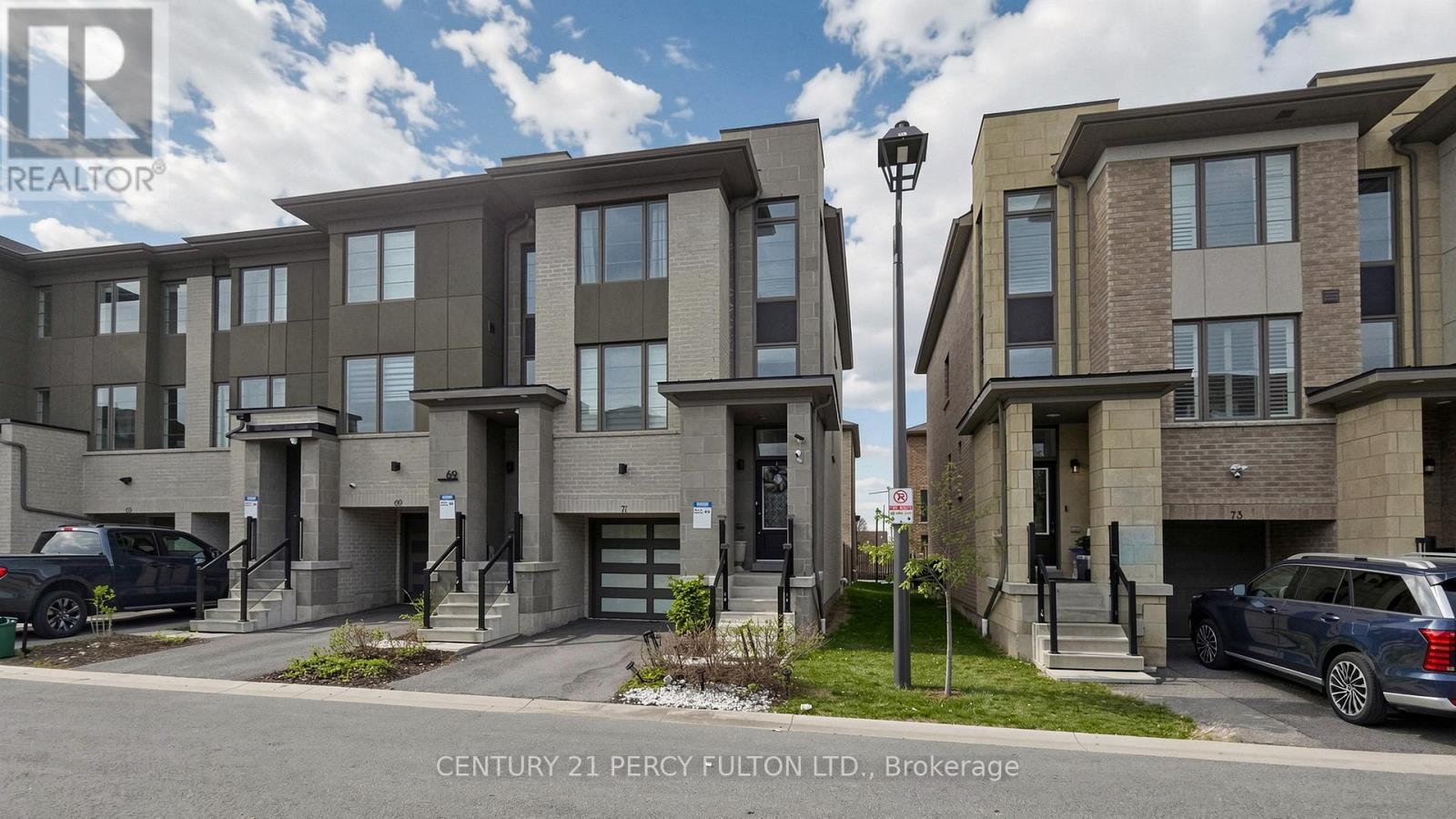 71 Donald Fleming Way, Whitby, Ontario  L1R 0N8 - Photo 3 - E13091926
