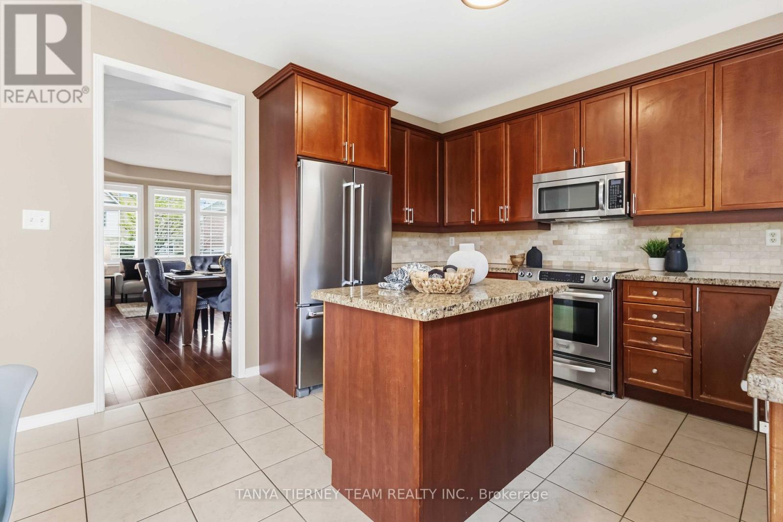 2315 Hackett Place, Oshawa, Ontario  L1L 0A2 - Photo 18 - E13091940