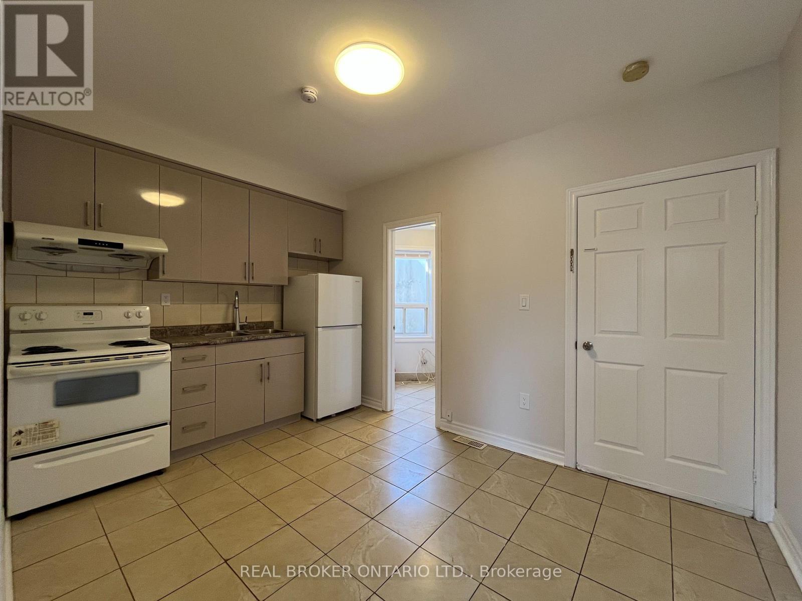 1 - 1228 Danforth Avenue, Toronto, Ontario  M4J 1M6 - Photo 2 - E13092066