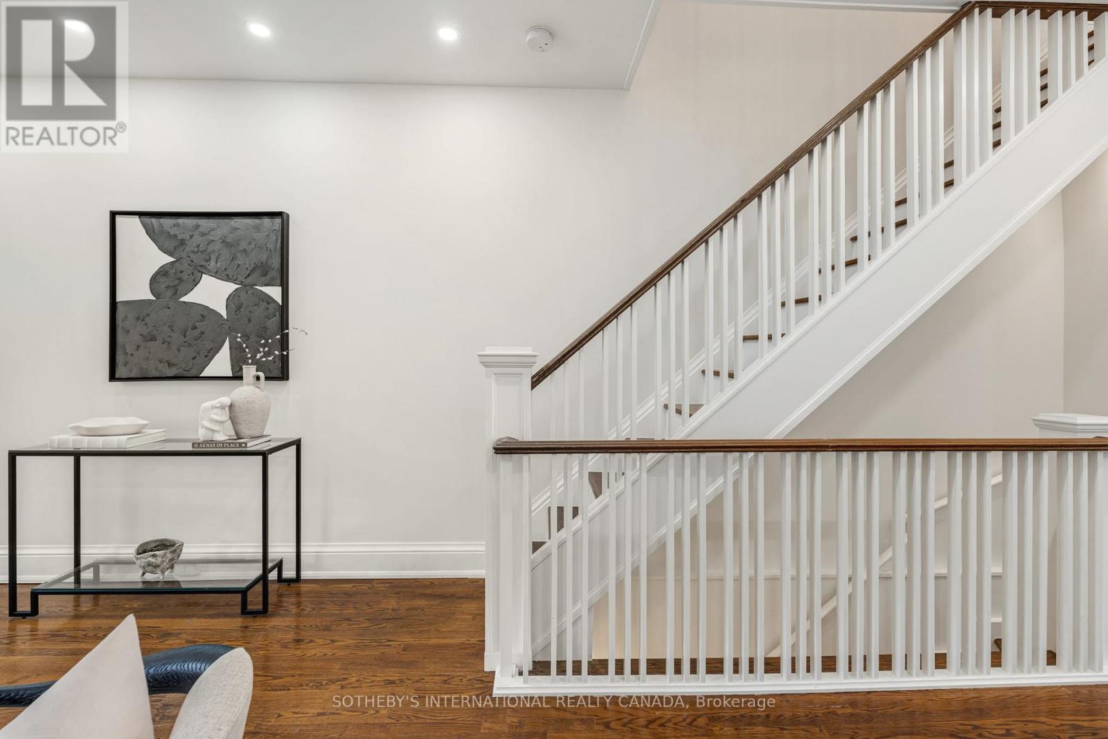 54 Dingwall Avenue, Toronto, Ontario  M4J 1C3 - Photo 19 - E13092084