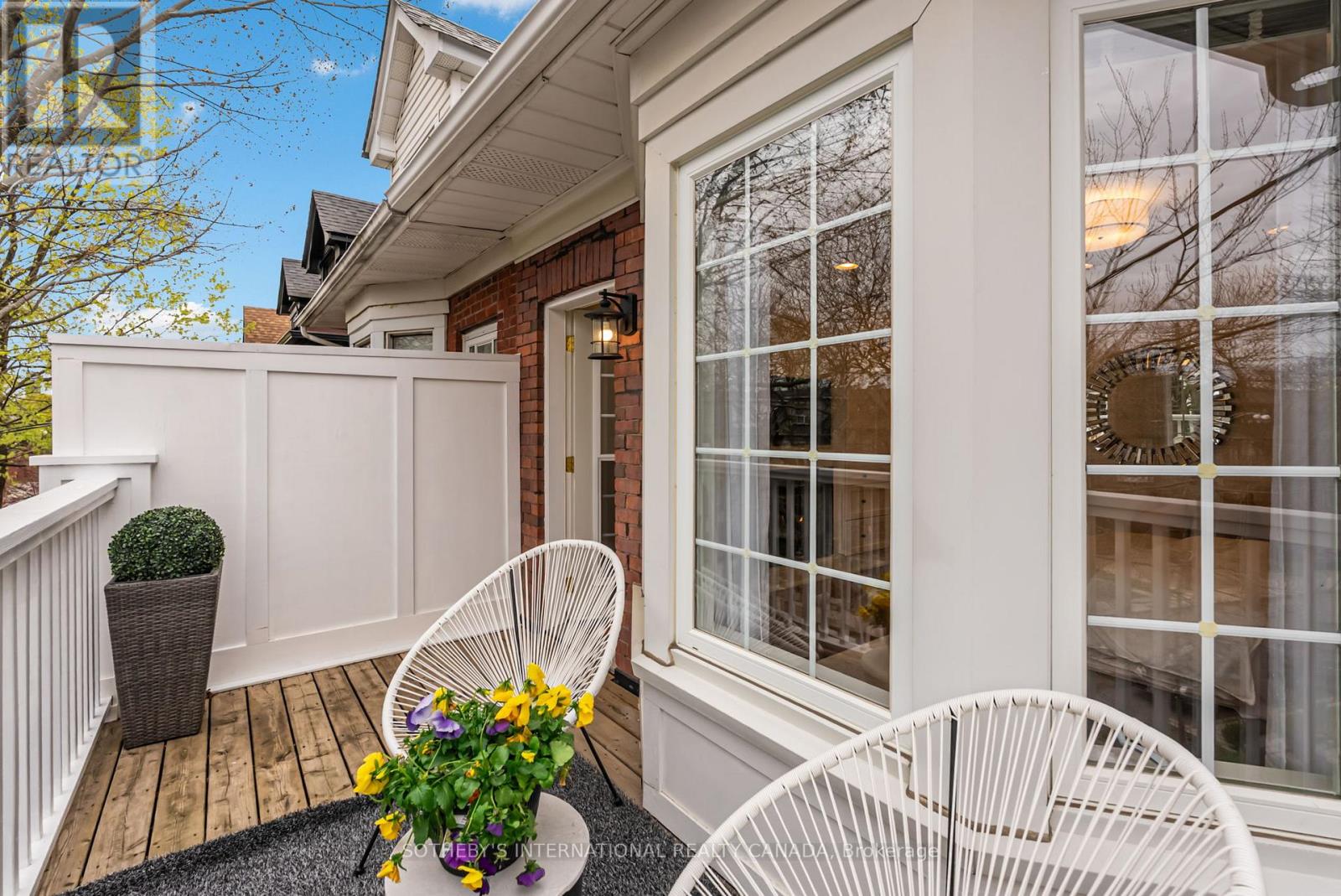 54 Dingwall Avenue, Toronto, Ontario  M4J 1C3 - Photo 24 - E13092084