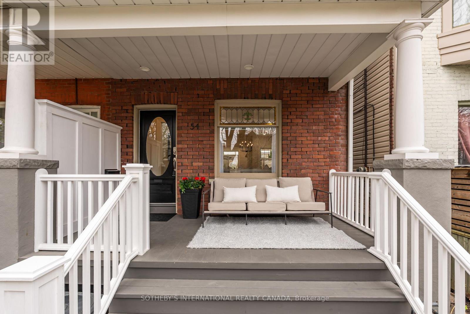 54 Dingwall Avenue, Toronto, Ontario  M4J 1C3 - Photo 4 - E13092084