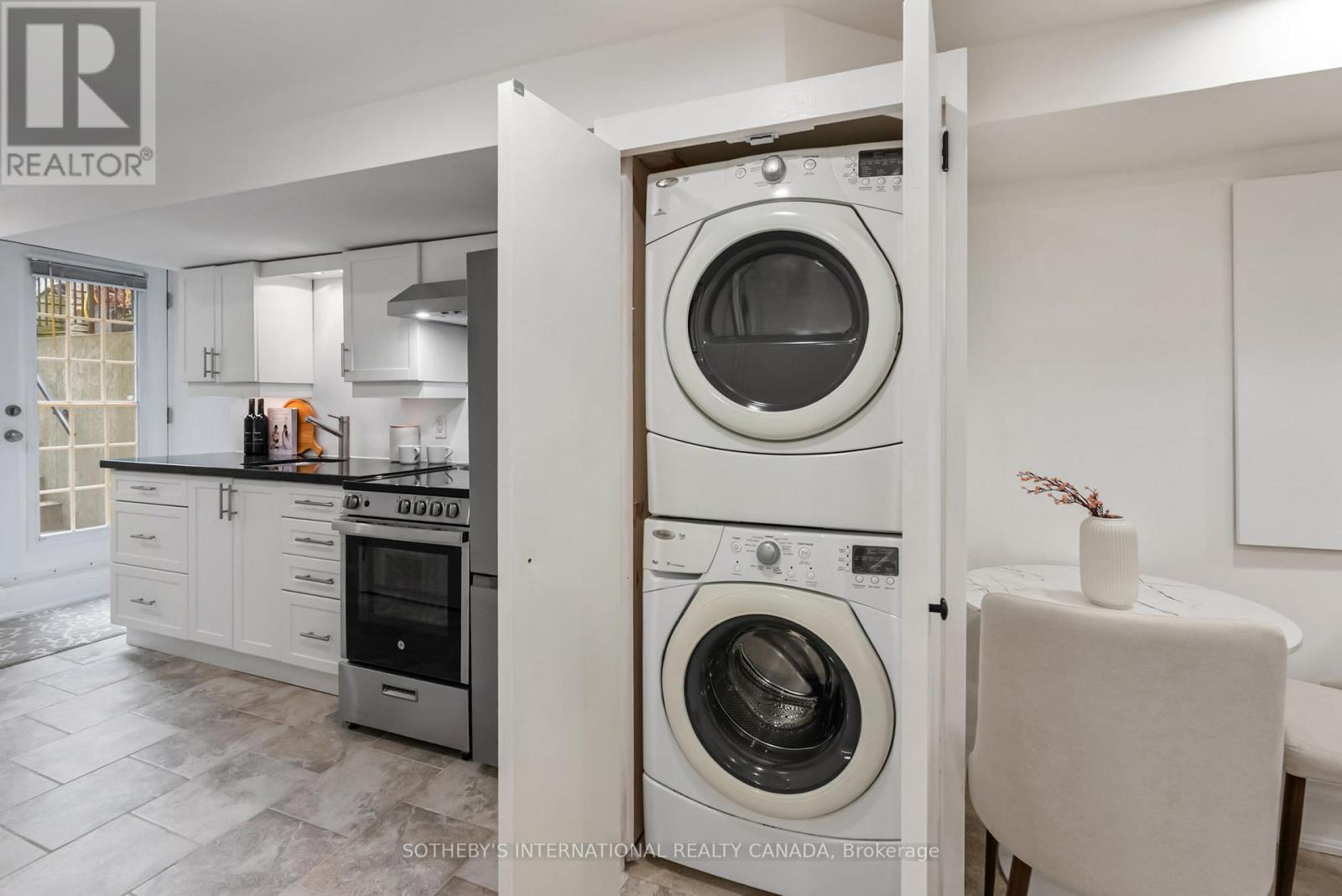54 Dingwall Avenue, Toronto, Ontario  M4J 1C3 - Photo 41 - E13092084