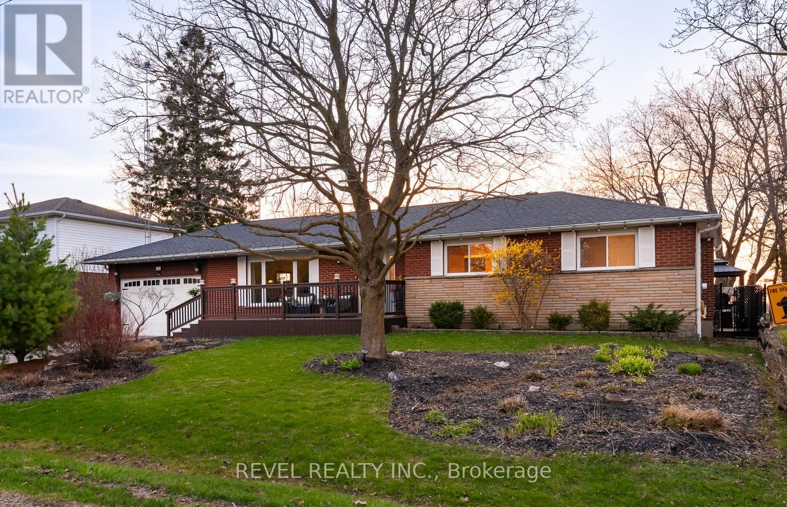 12 VICTORIA BOULEVARD, East Garafraxa, Ontario