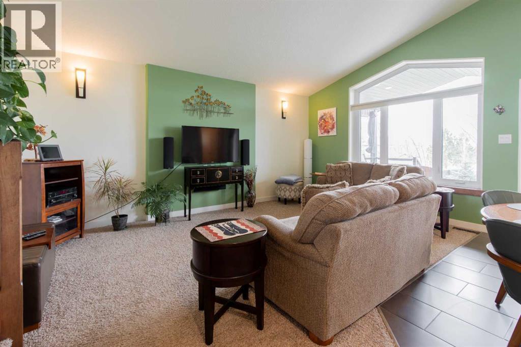 157 Tartan Circle W, Lethbridge, Alberta  T1J 1Y5 - Photo 7 - A2301795