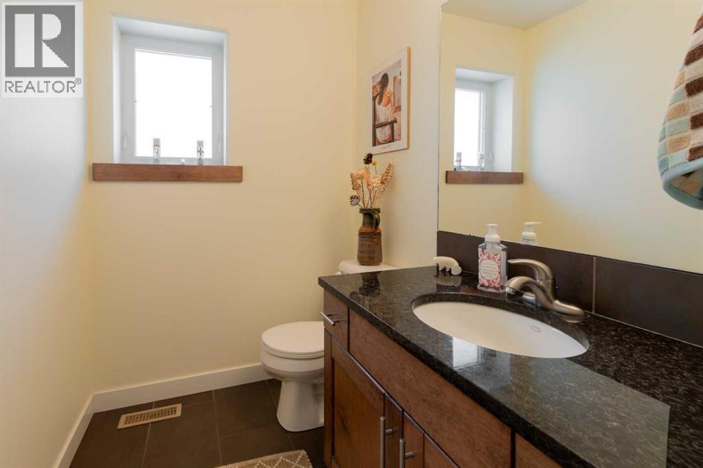 157 Tartan Circle W, Lethbridge, Alberta  T1J 1Y5 - Photo 13 - A2301795