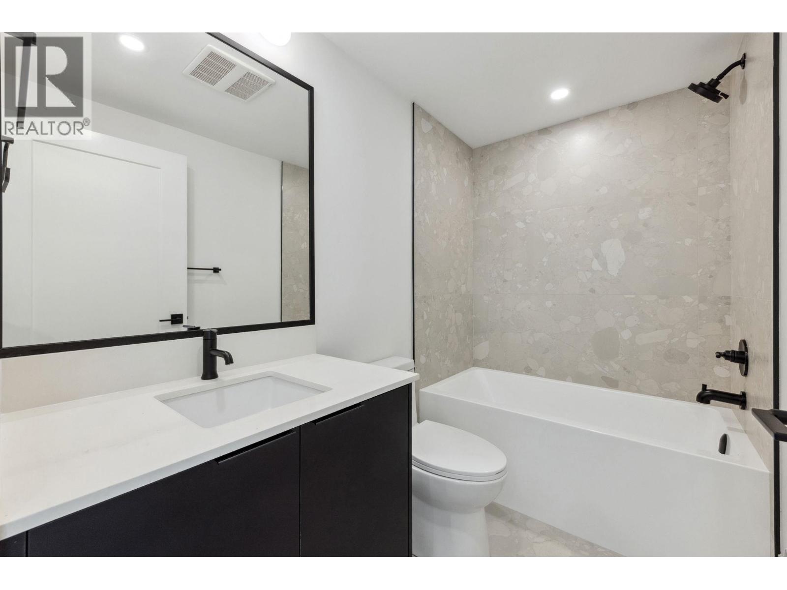 3383 Victoria Drive, Vancouver, British Columbia  V5N 4M3 - Photo 24 - R3120124