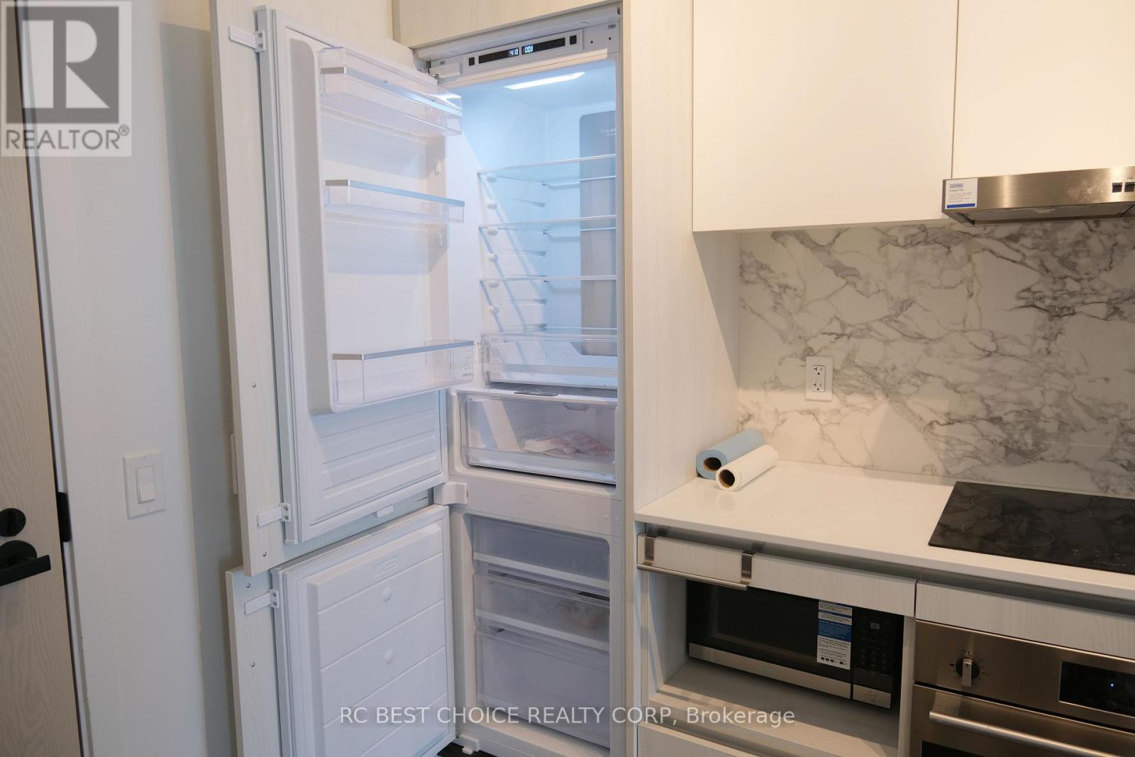 5011 - 225 Commerce Street, Vaughan, Ontario  L4K 0R1 - Photo 11 - N13091796