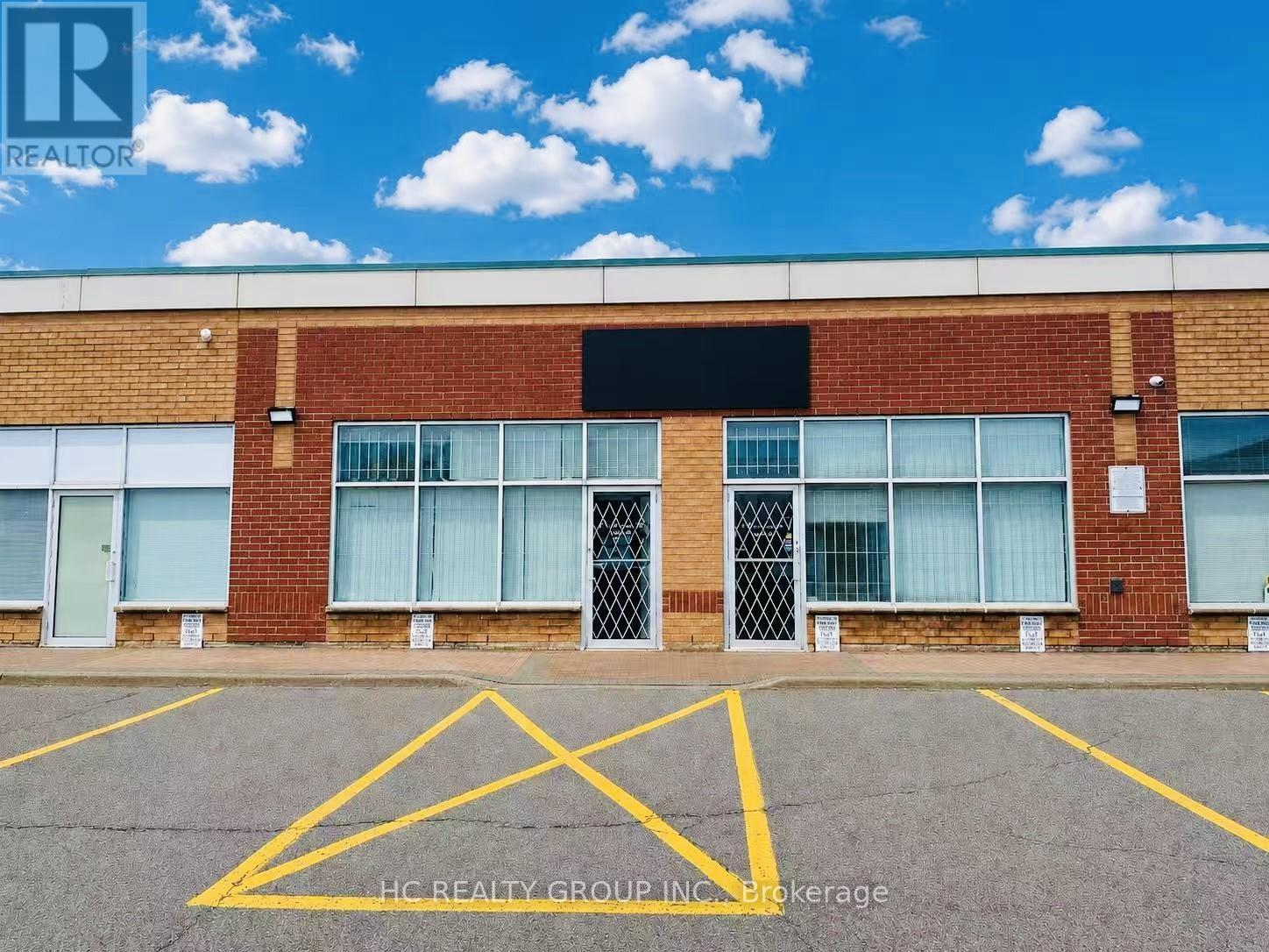 23 & 25 - 21 Fairburn Drive, Markham, Ontario  L6G 0A5 - Photo 2 - N13092012