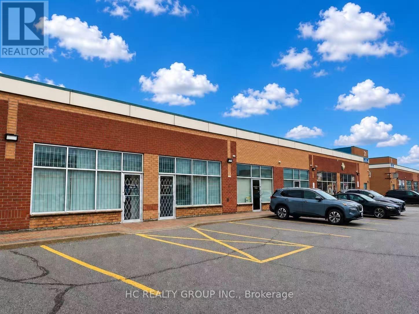 23 & 25 - 21 Fairburn Drive, Markham, Ontario  L6G 0A5 - Photo 3 - N13092012