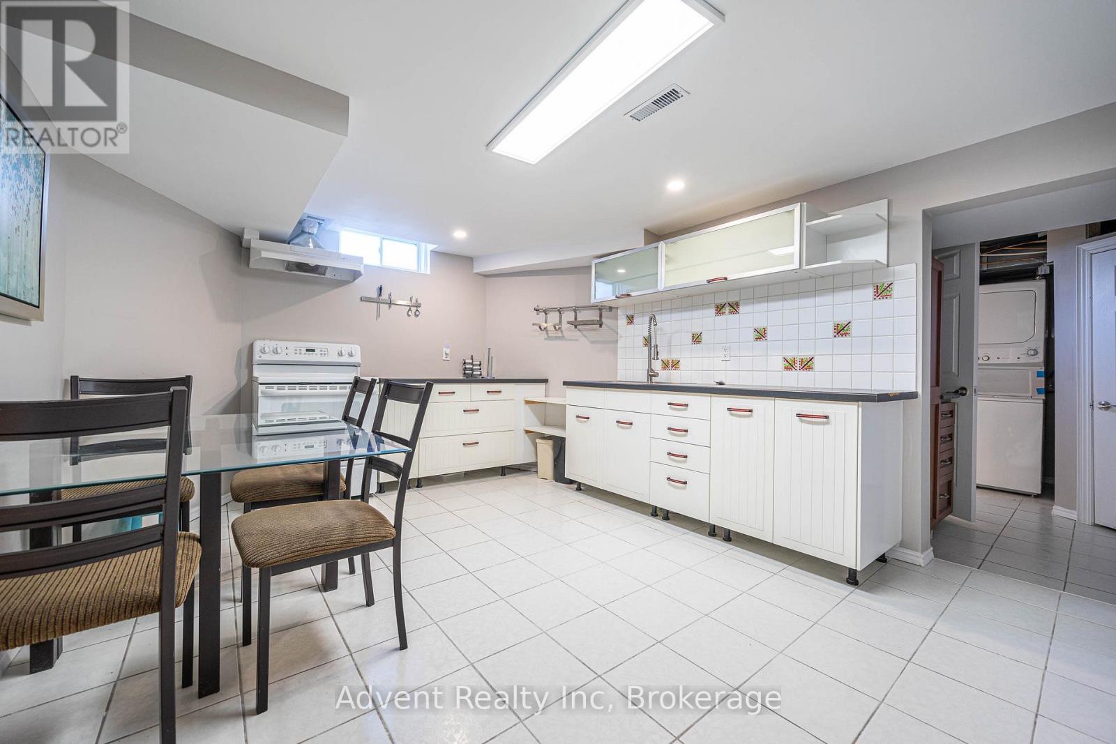 Bsmt - 49 Cherhill Drive, Vaughan, Ontario  L6A 1H6 - Photo 8 - N13092020