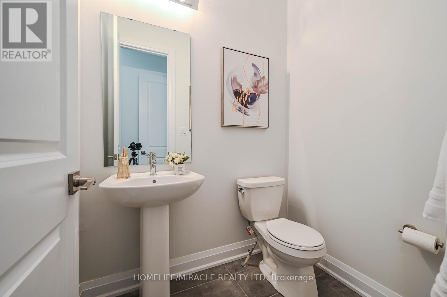 47 Mapleton Street, Richmond Hill, Ontario  L4E 1H5 - Photo 23 - N13092042