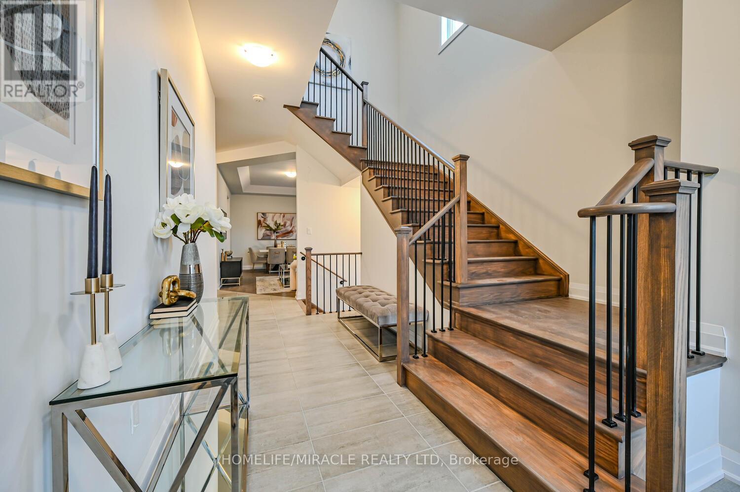 47 Mapleton Street, Richmond Hill, Ontario  L4E 1H5 - Photo 25 - N13092042