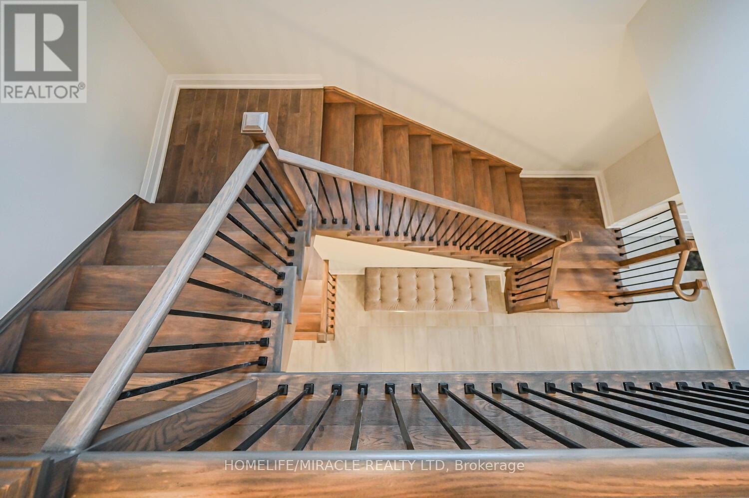 47 Mapleton Street, Richmond Hill, Ontario  L4E 1H5 - Photo 26 - N13092042