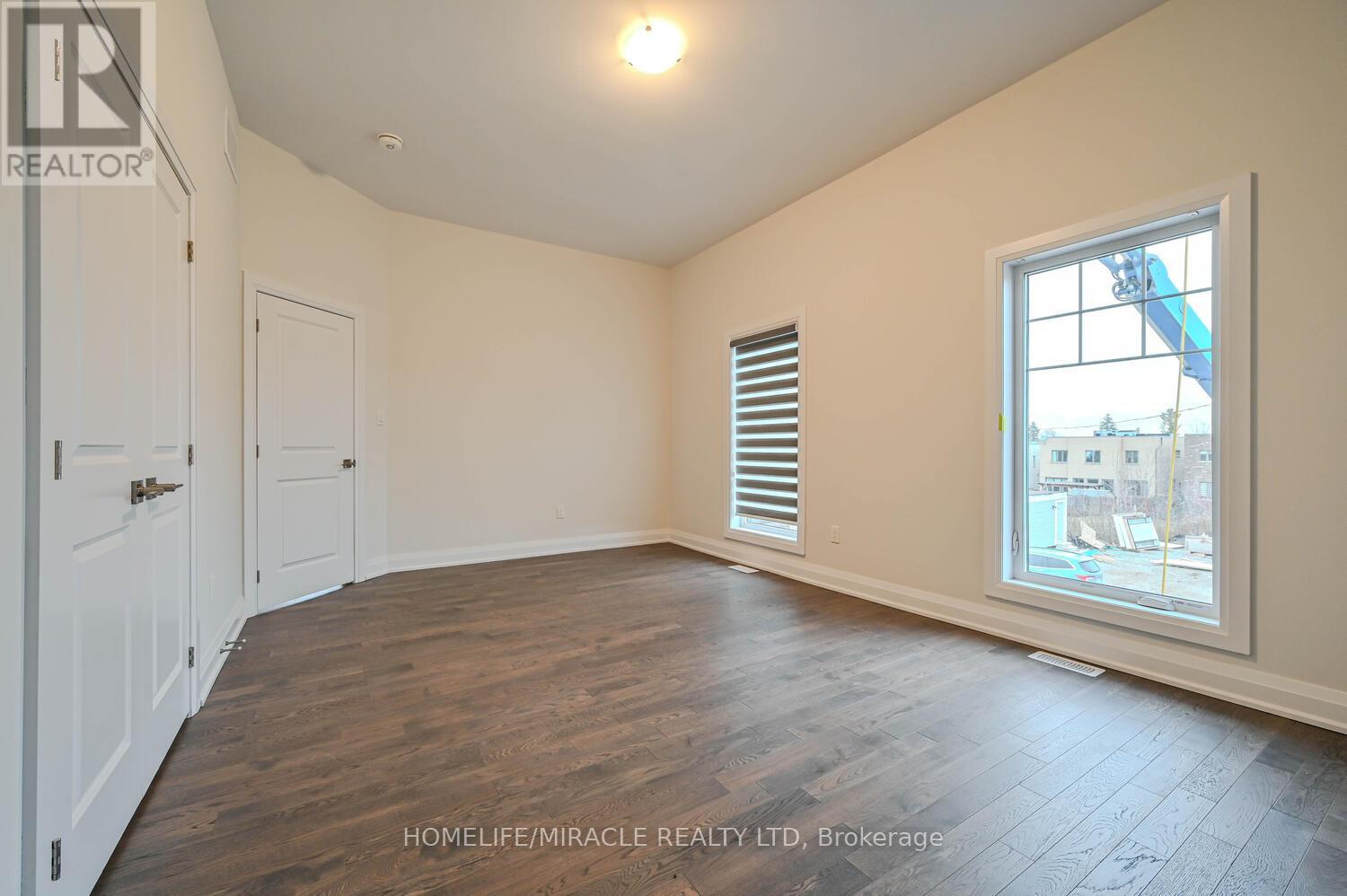 47 Mapleton Street, Richmond Hill, Ontario  L4E 1H5 - Photo 43 - N13092042