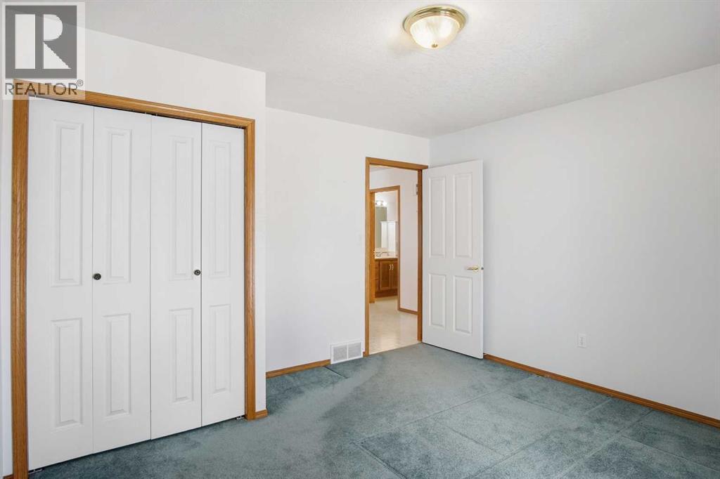 4014 Shannon Drive, Olds, Alberta  T4H 1V9 - Photo 21 - A2307654