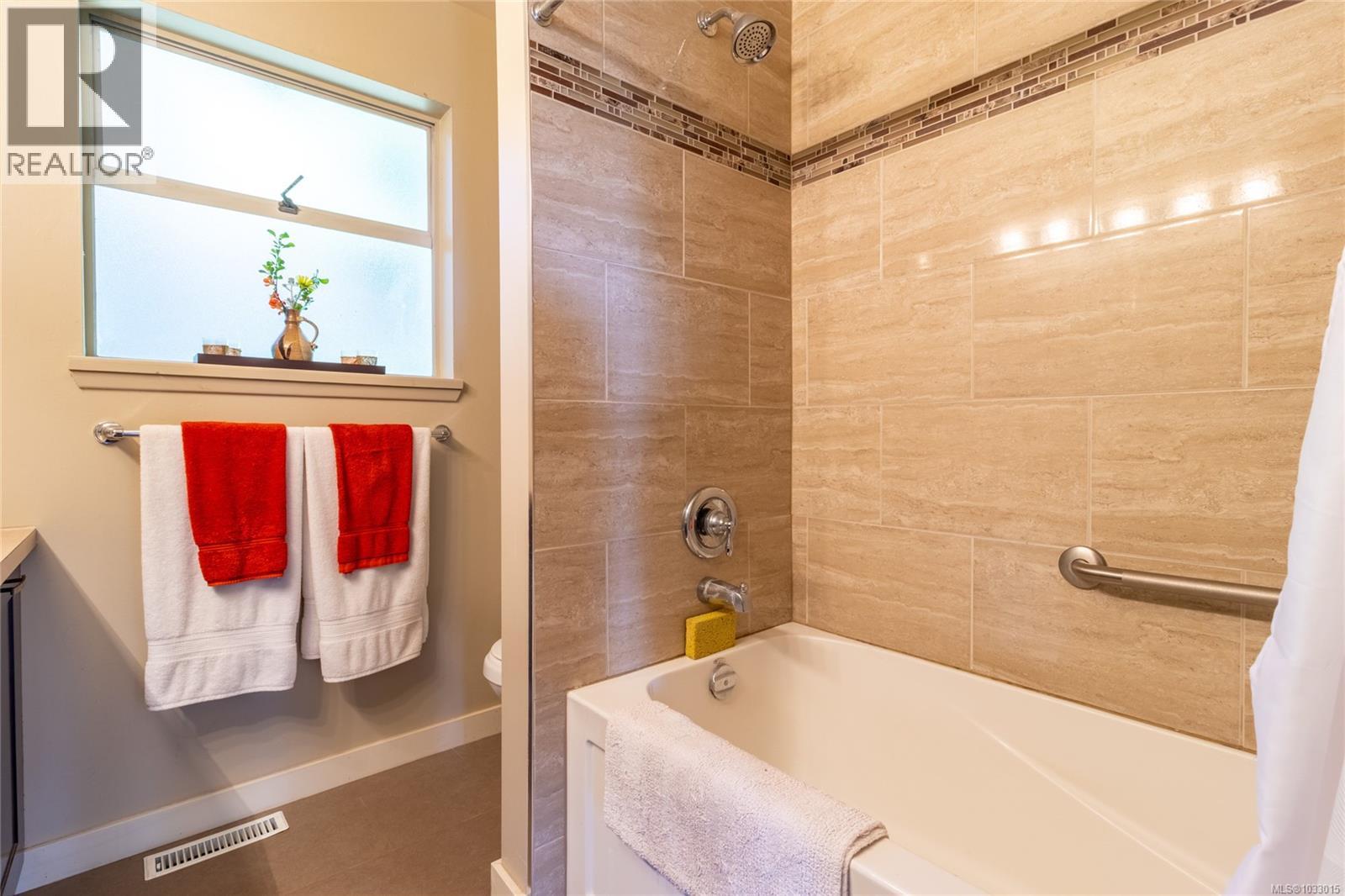 27146 Schooner Way, Pender Island, British Columbia  V0N 2M2 - Photo 37 - 1033015
