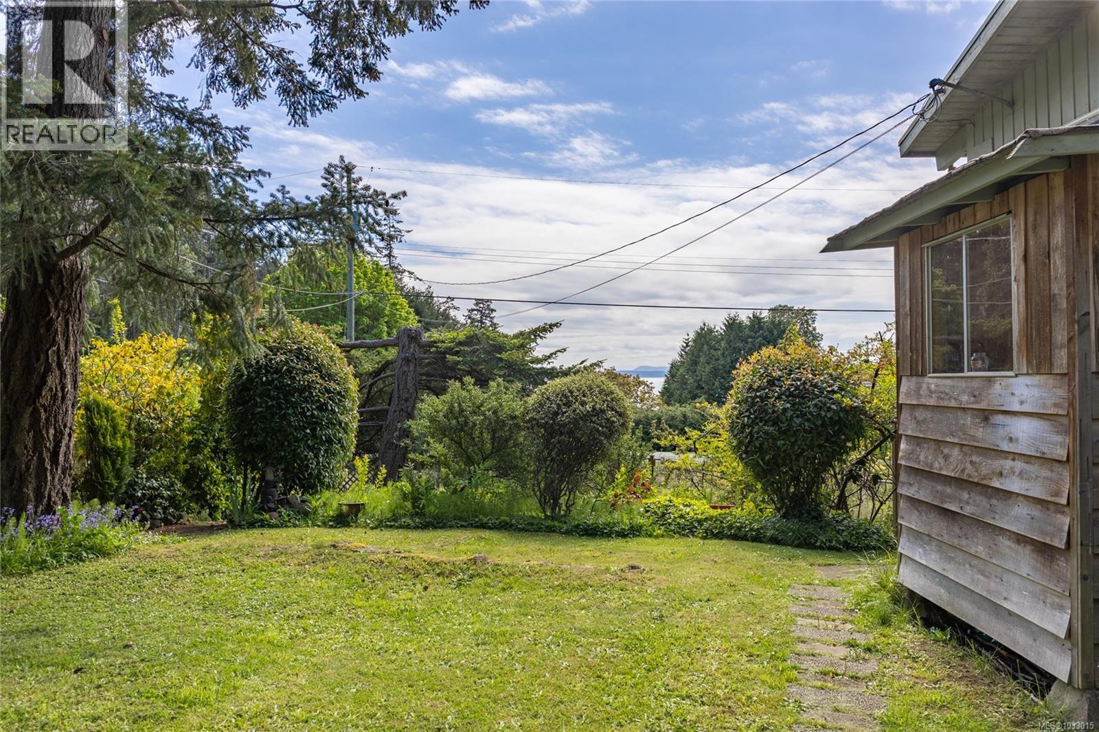 27146 Schooner Way, Pender Island, British Columbia  V0N 2M2 - Photo 64 - 1033015