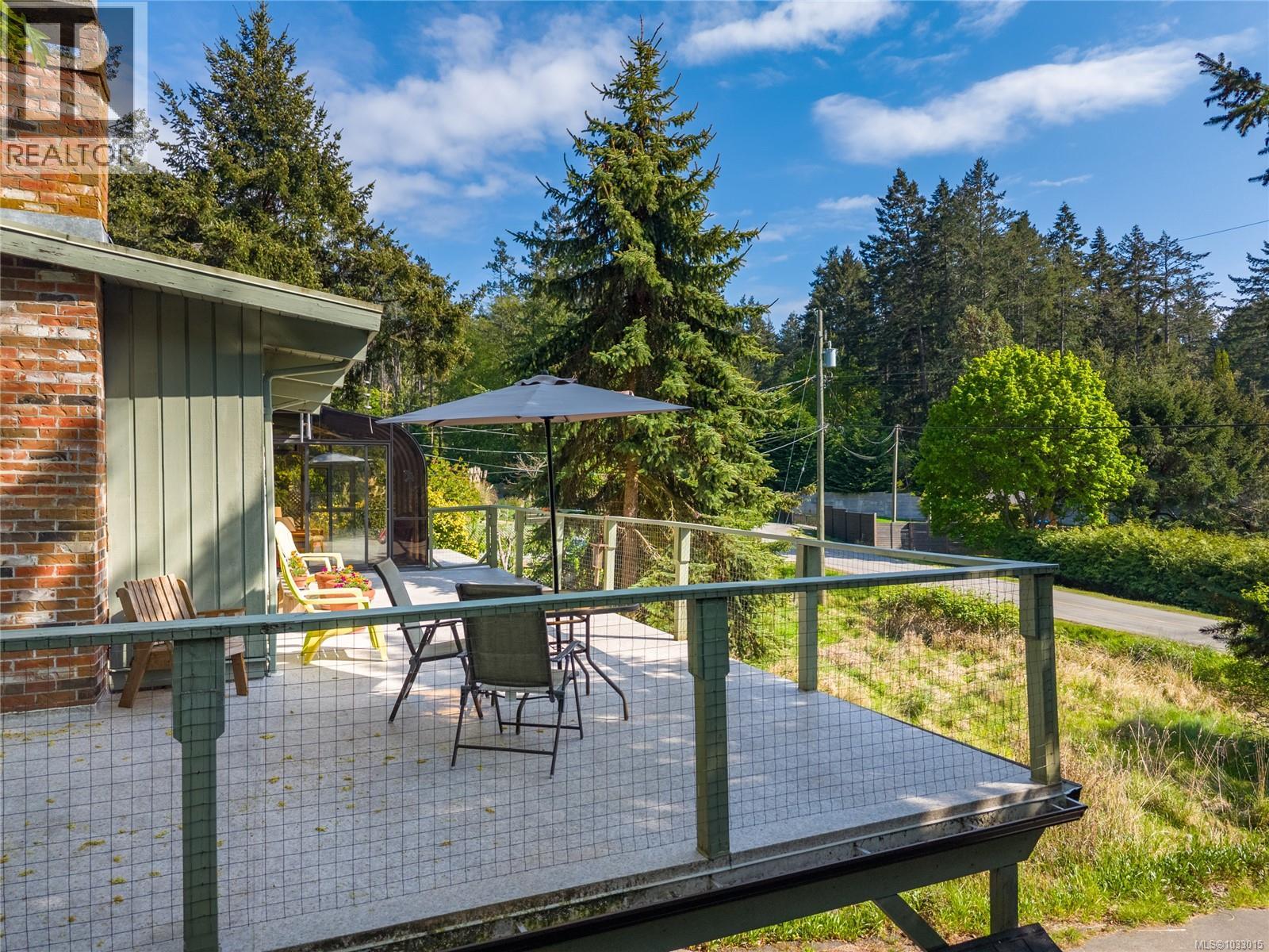 27146 Schooner Way, Pender Island, British Columbia  V0N 2M2 - Photo 28 - 1033015