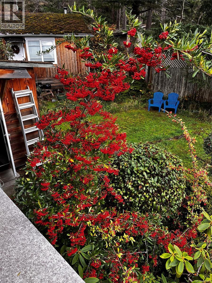 27146 Schooner Way, Pender Island, British Columbia  V0N 2M2 - Photo 89 - 1033015