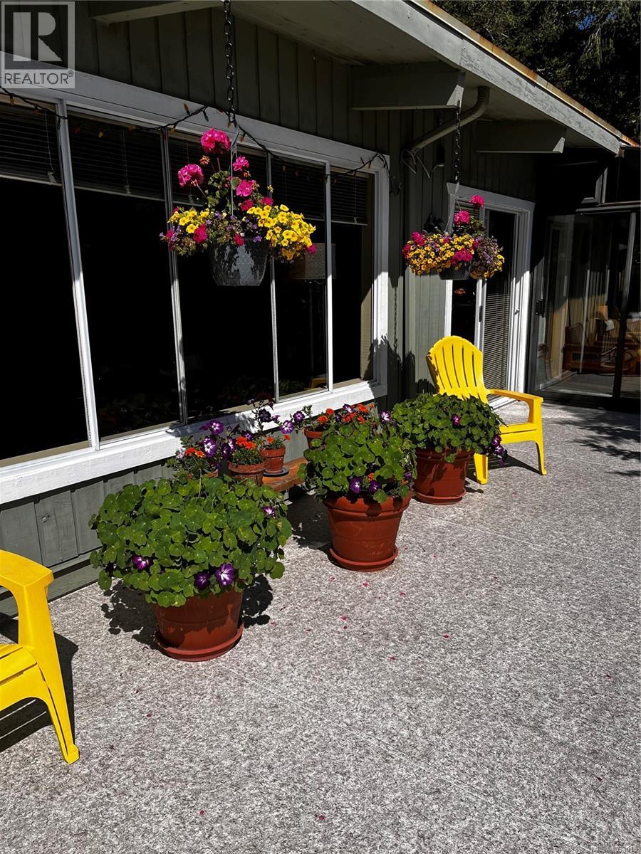 27146 Schooner Way, Pender Island, British Columbia  V0N 2M2 - Photo 90 - 1033015