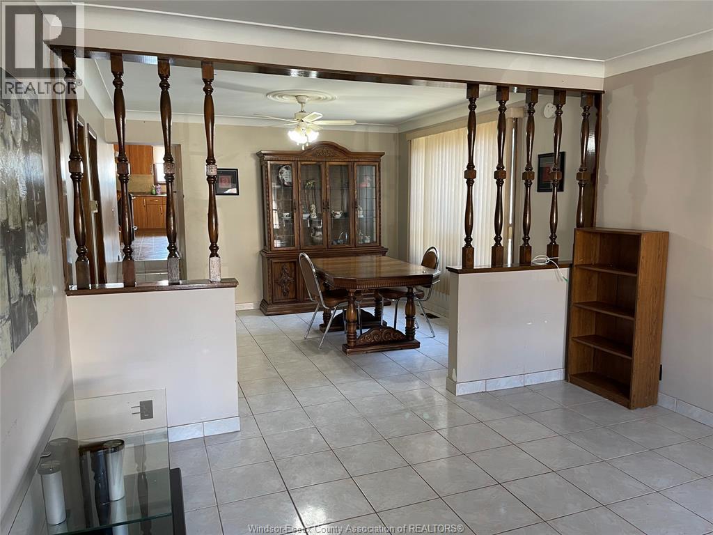 875 Parent Parent Unit# Main Level, Windsor, Ontario  N9A 2C9 - Photo 12 - 26010249