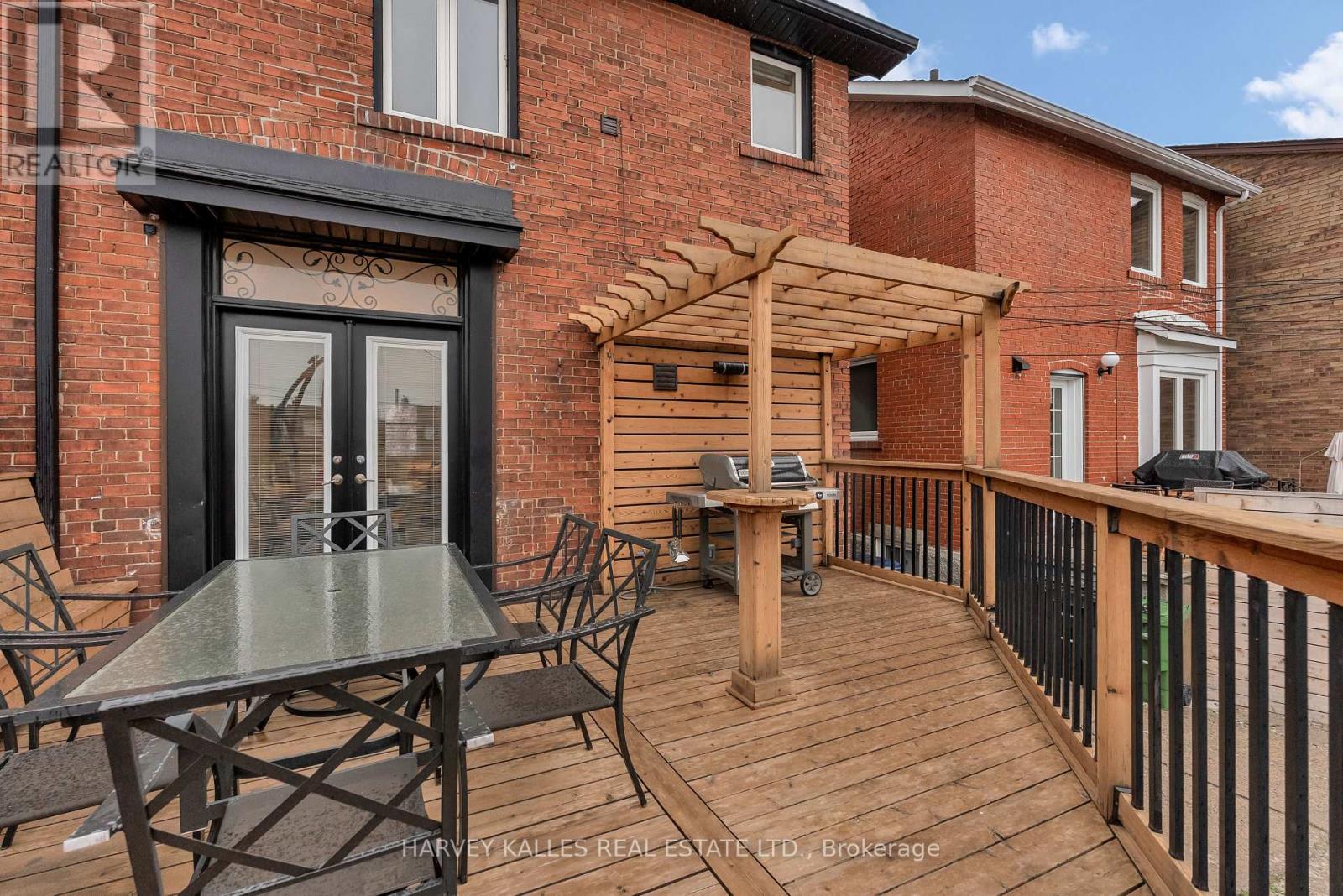 326 Glenholme Avenue, Toronto, Ontario  M6R 3E3 - Photo 40 - C13091850