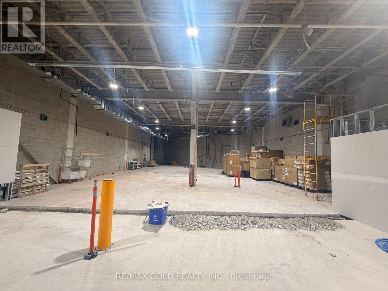 6660 Kennedy Road, Mississauga, Ontario L5T 2M9 - Photo 6 - W13010186
