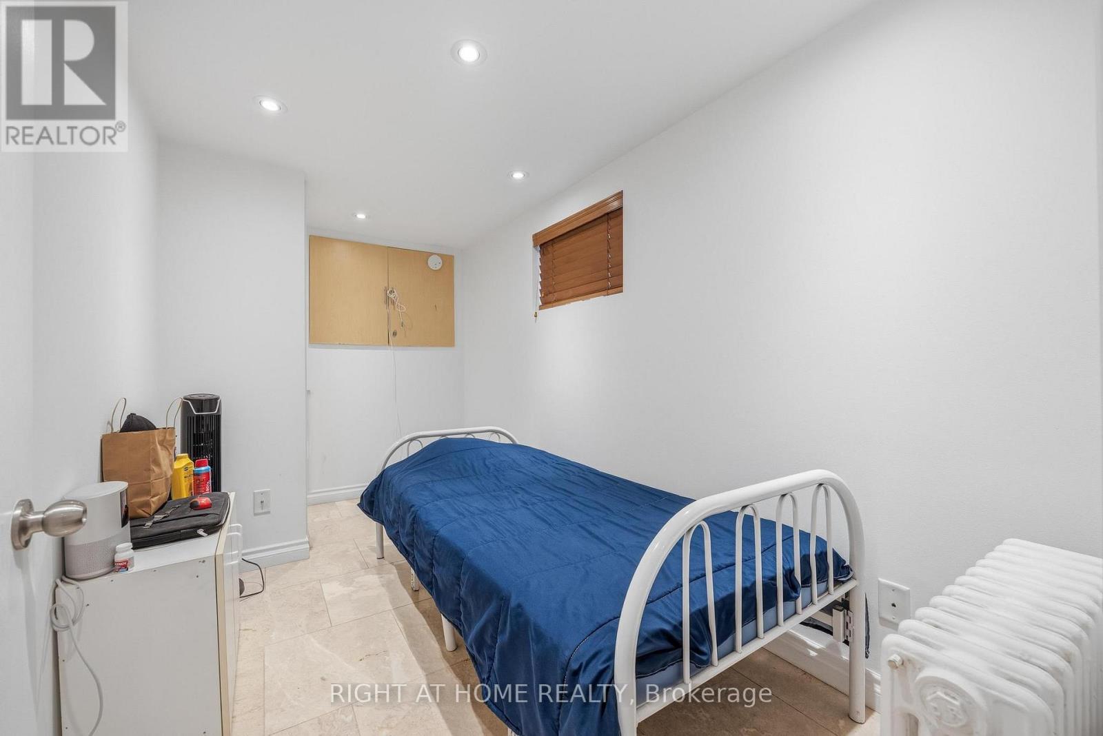 65 Branstone Road, Toronto, Ontario  M6E 4E3 - Photo 27 - W13091802