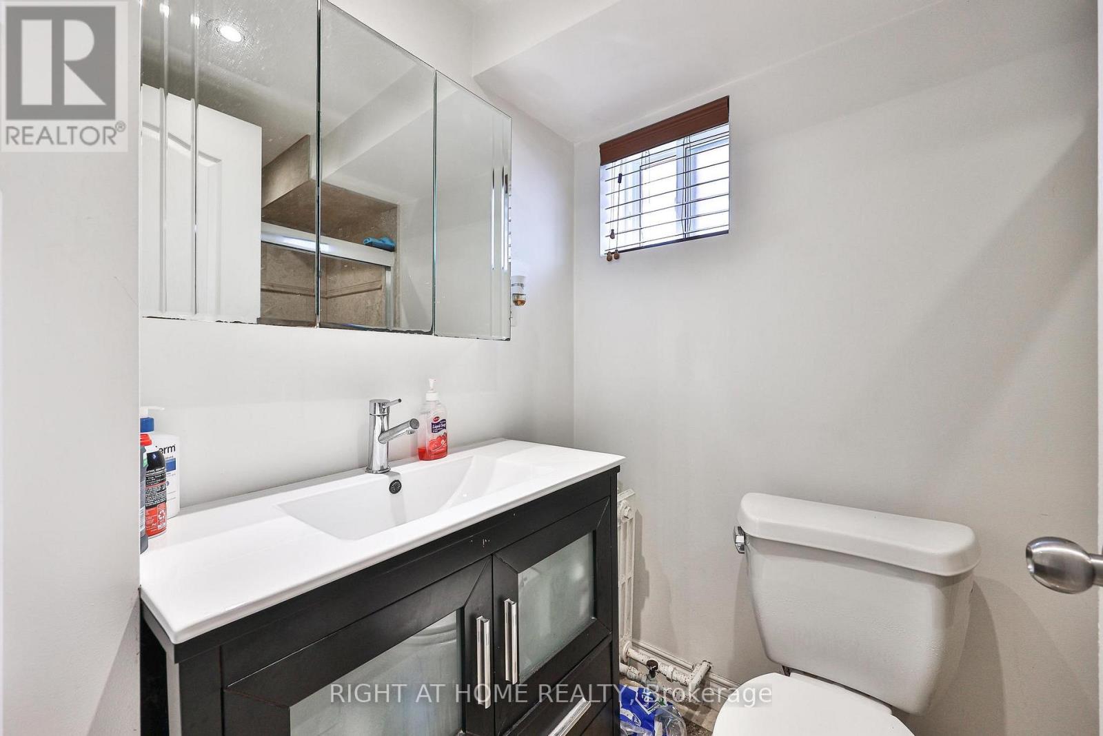 65 Branstone Road, Toronto, Ontario  M6E 4E3 - Photo 28 - W13091802