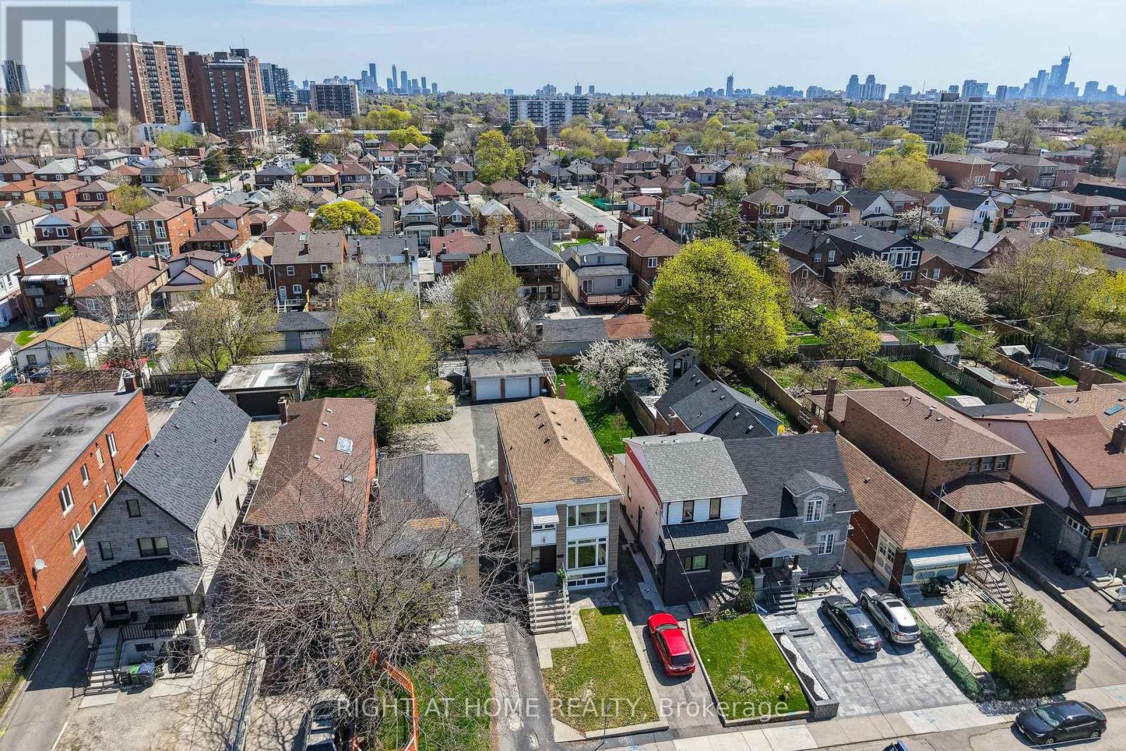65 Branstone Road, Toronto, Ontario  M6E 4E3 - Photo 39 - W13091802
