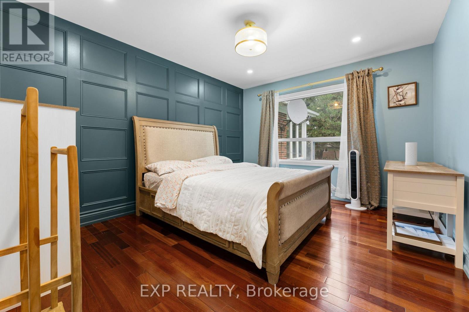 1004 Caldwell Avenue, Mississauga, Ontario  L5H 1Z3 - Photo 24 - W13091842