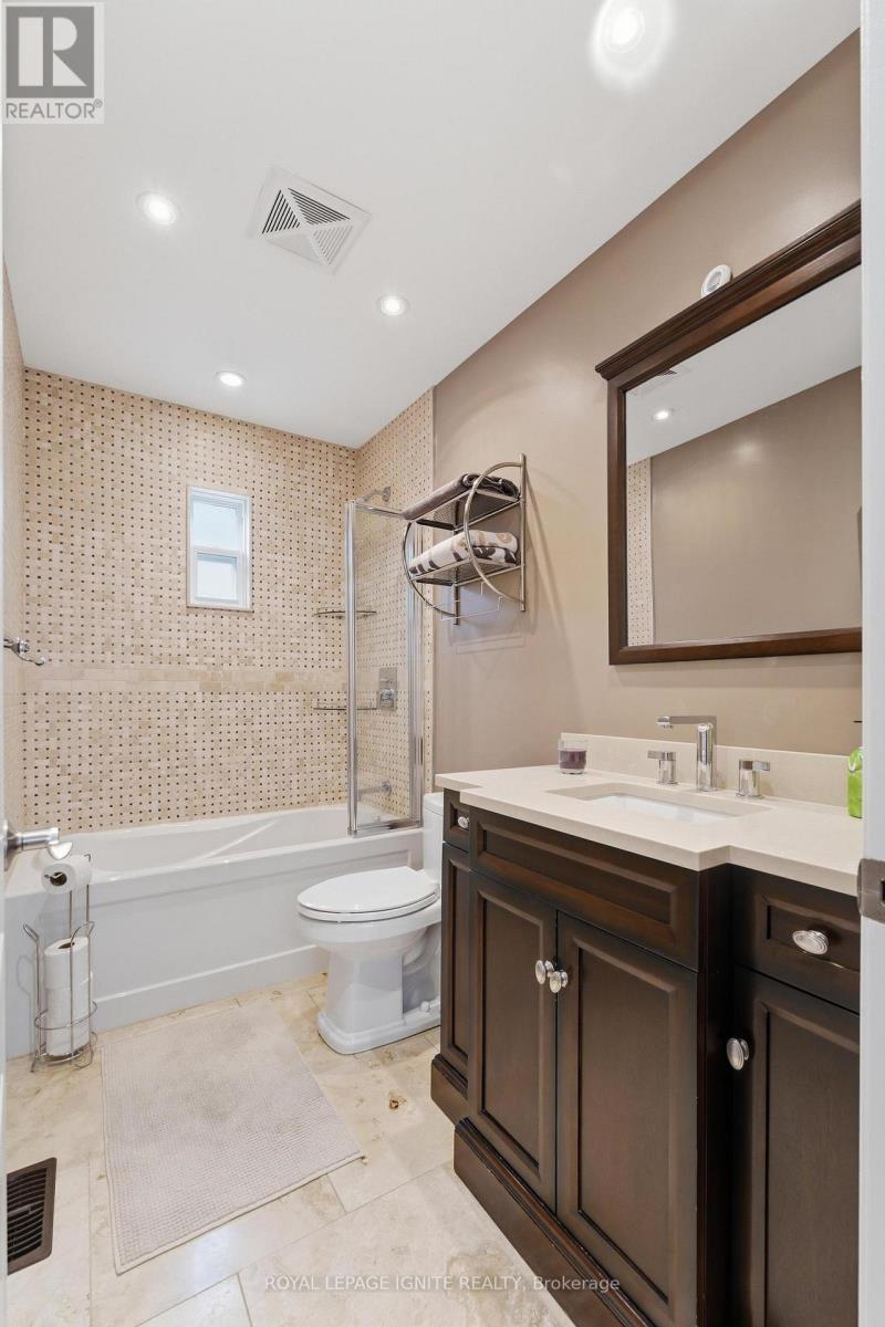 10 Cayuga Avenue, Toronto, Ontario  M6N 2G1 - Photo 21 - W13091848