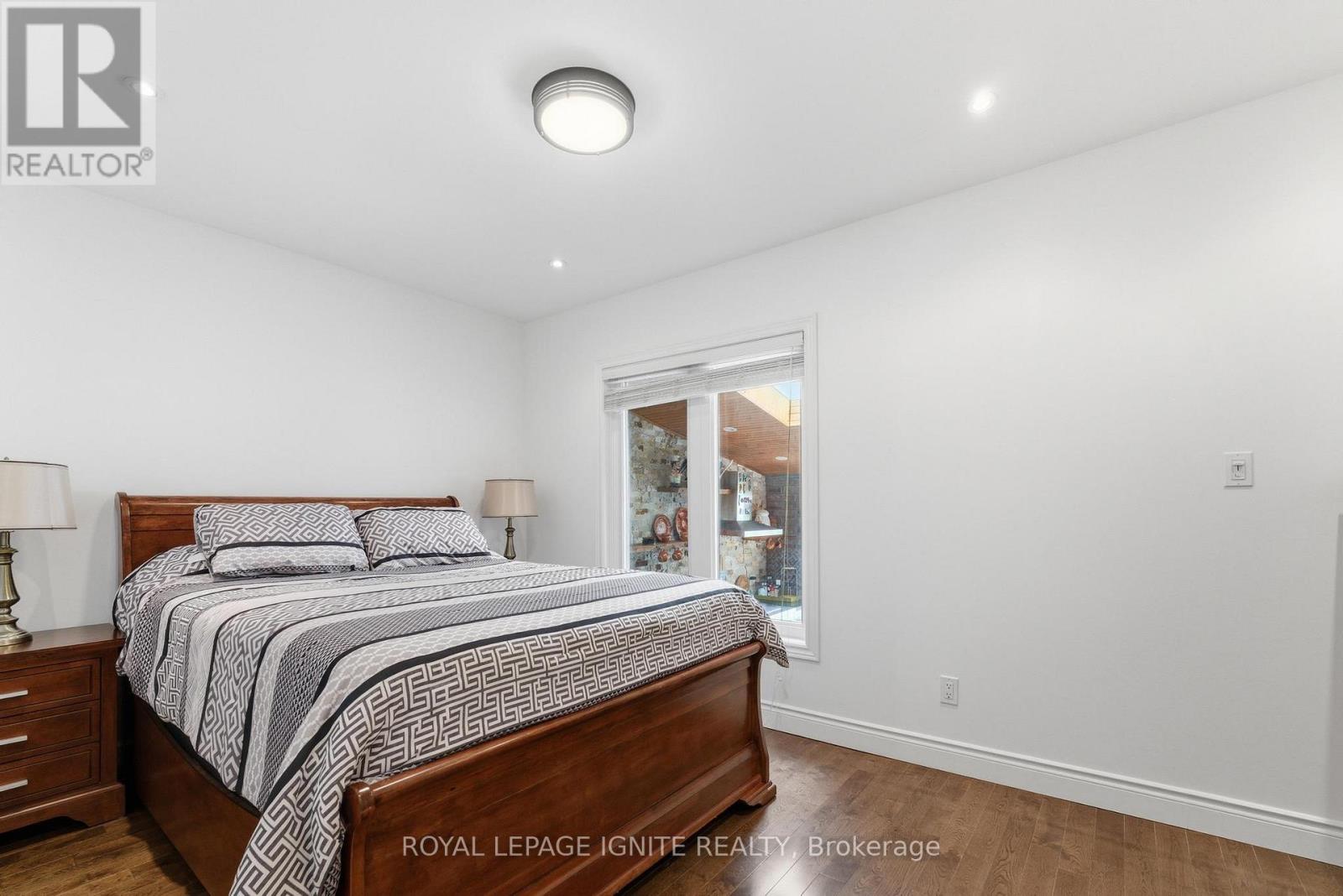 10 Cayuga Avenue, Toronto, Ontario  M6N 2G1 - Photo 22 - W13091848