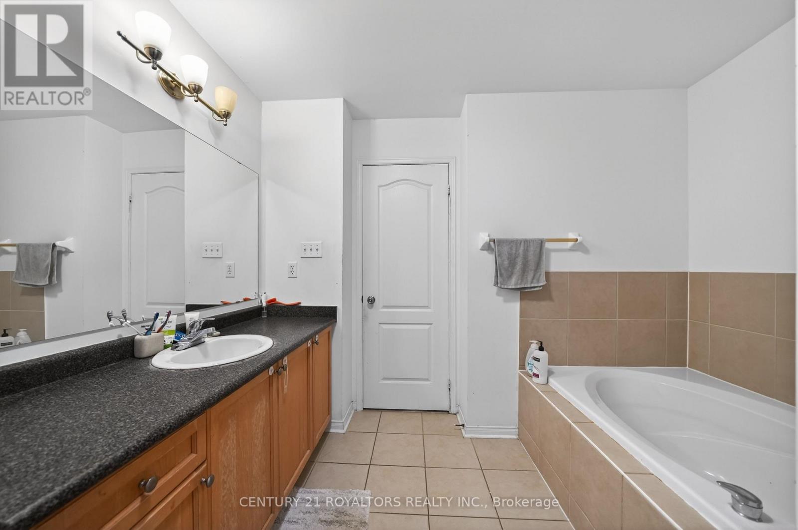 30 Trudelle Crescent, Brampton, Ontario  L7A 2Z1 - Photo 27 - W13091864
