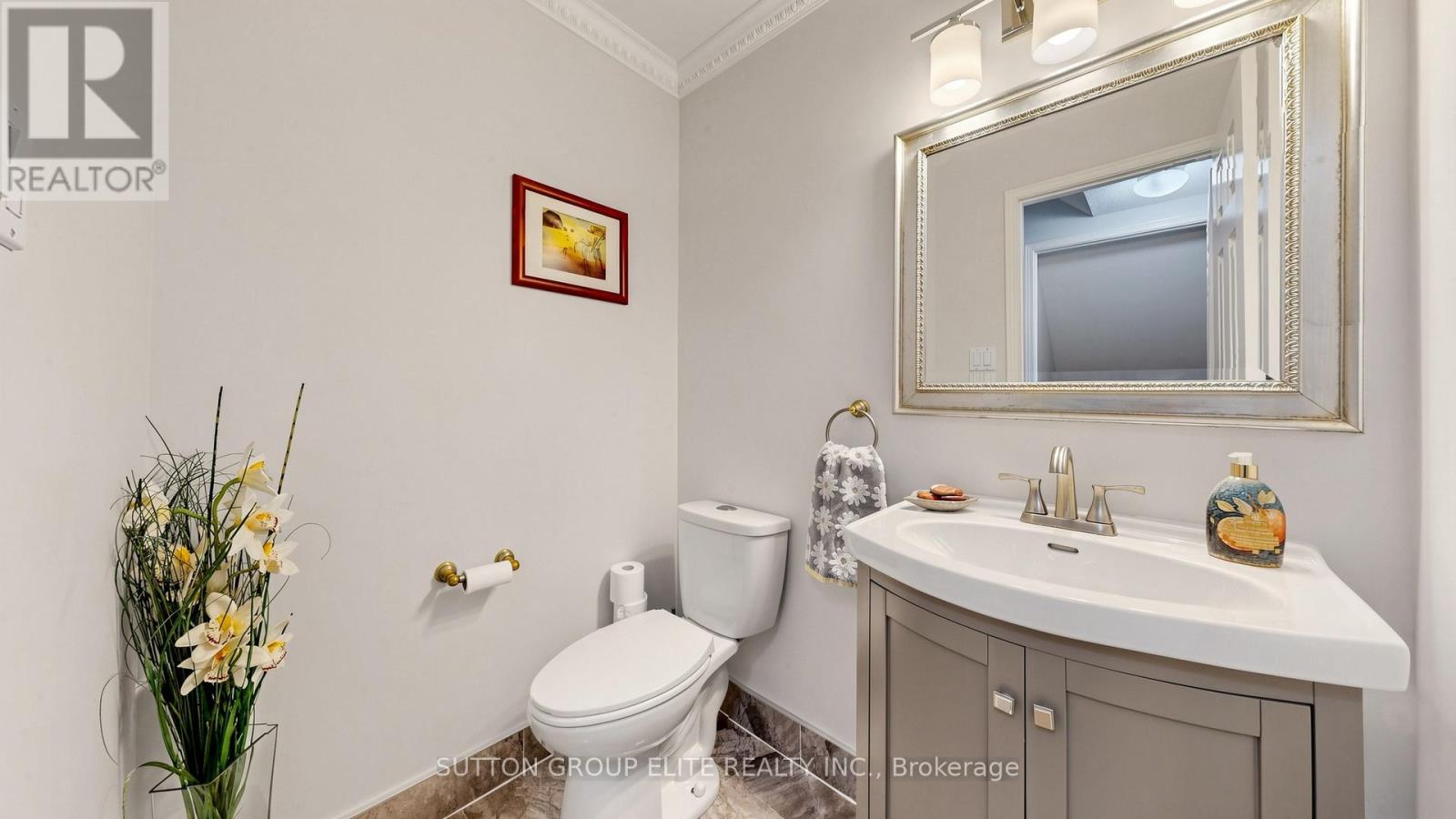 6406 Sapling Trail, Mississauga, Ontario  L5N 7A4 - Photo 12 - W13091932