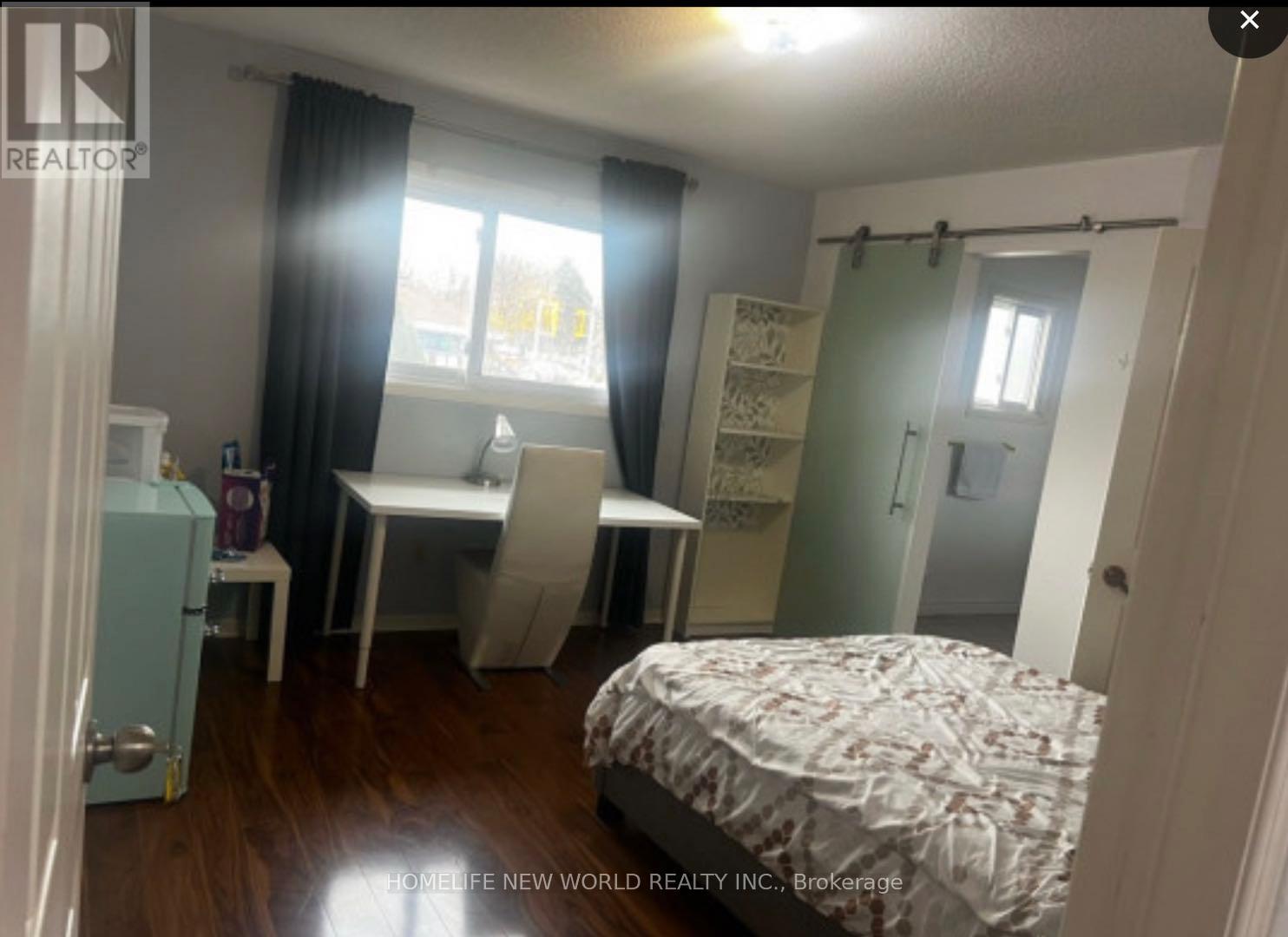 Master Bedroom - 3361 Sanderling Crescent, Mississauga, Ontario  L5L 3P3 - Photo 3 - W13091934
