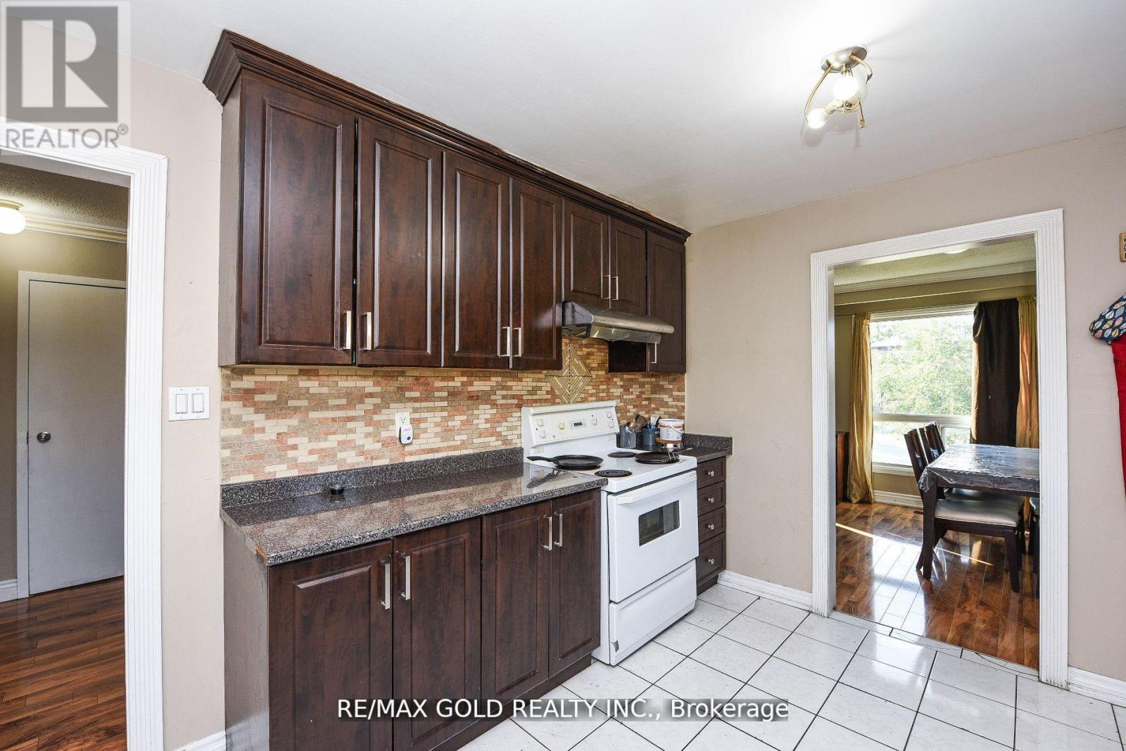 3630 Brandon Gate Drive, Mississauga, Ontario  L4T 3E5 - Photo 13 - W13091936