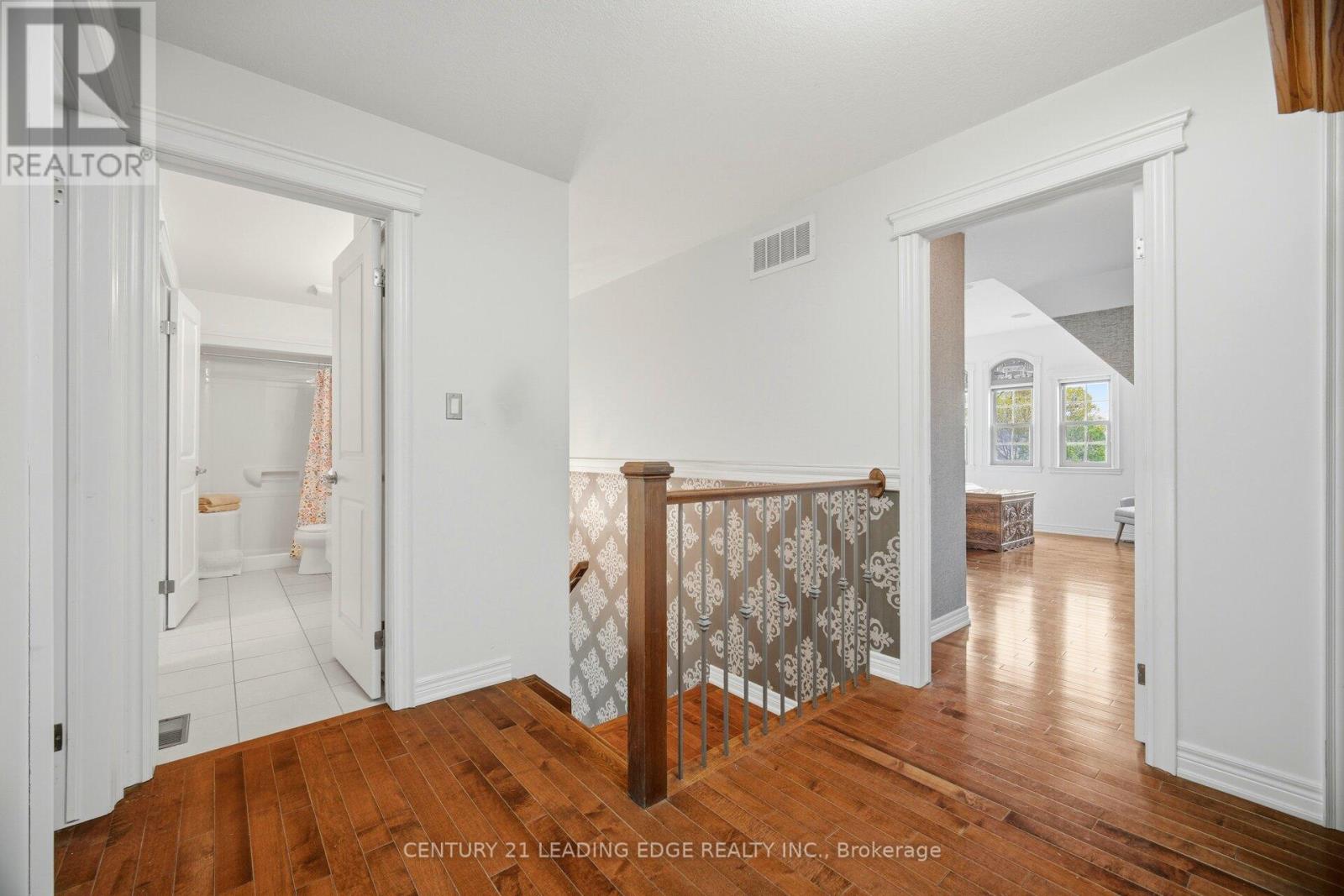 1051 Fernridge Common, Burlington, Ontario  L7T 1G1 - Photo 24 - W13091978