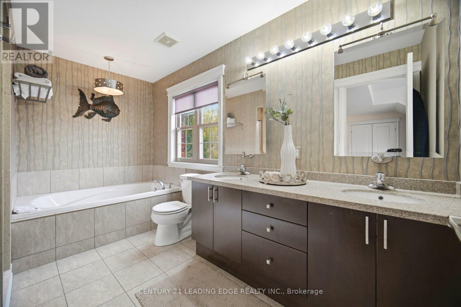 1051 Fernridge Common, Burlington, Ontario  L7T 1G1 - Photo 27 - W13091978