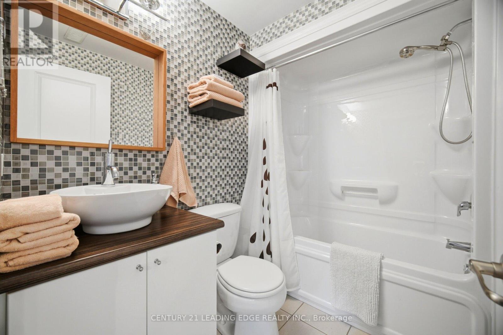 1051 Fernridge Common, Burlington, Ontario  L7T 1G1 - Photo 40 - W13091978