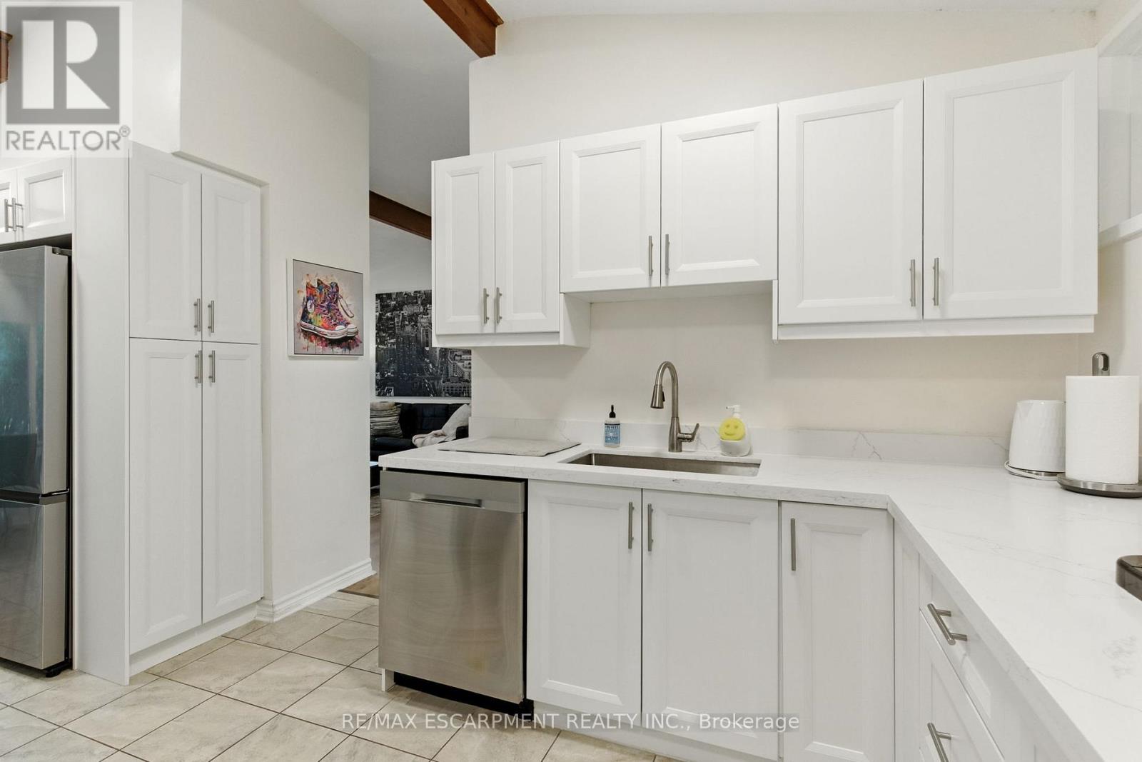 230 South Service Road, Mississauga, Ontario  L5G 2S1 - Photo 7 - W13091998