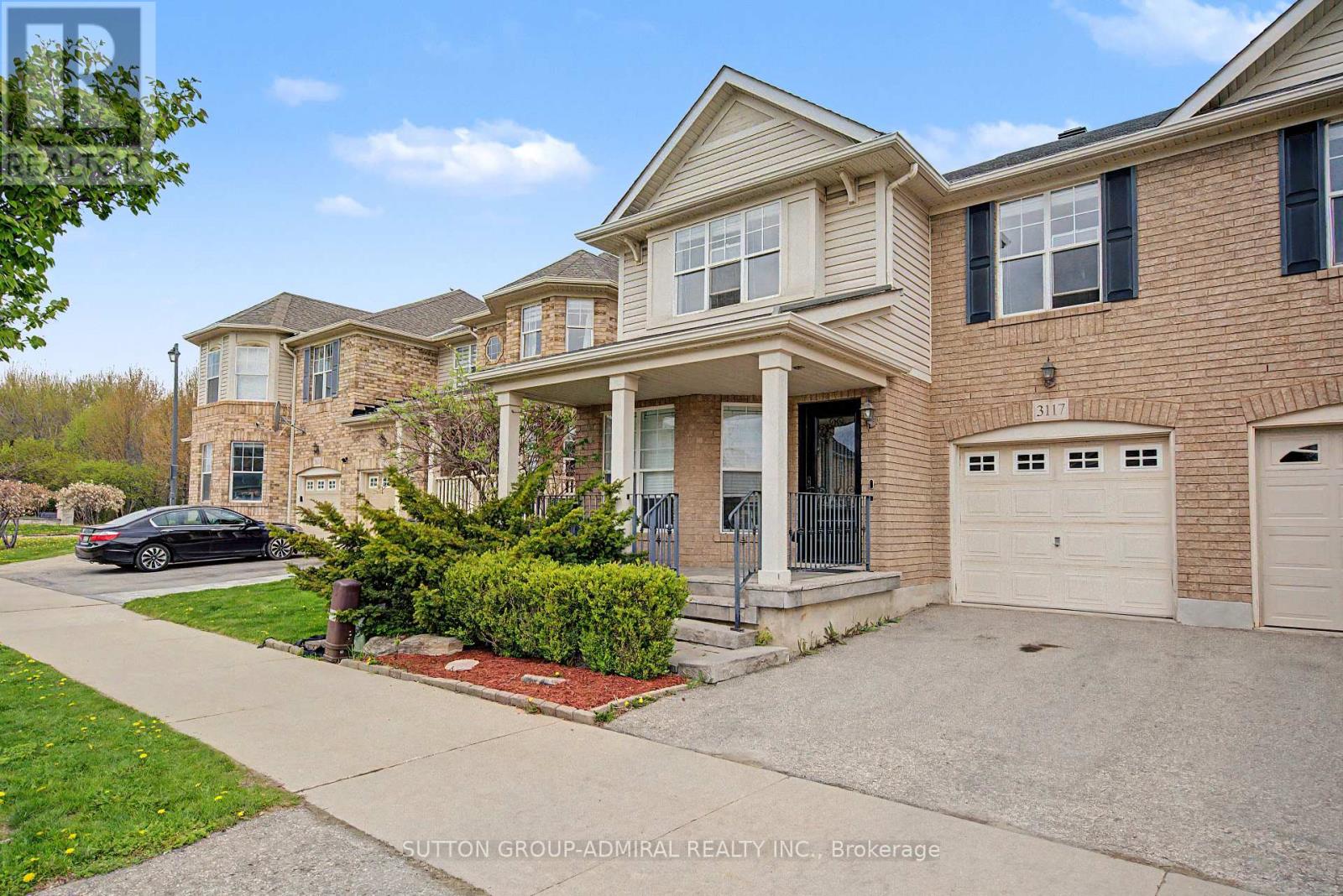 3117 Rotary Way, Burlington, Ontario  L7M 0A3 - Photo 2 - W13092046